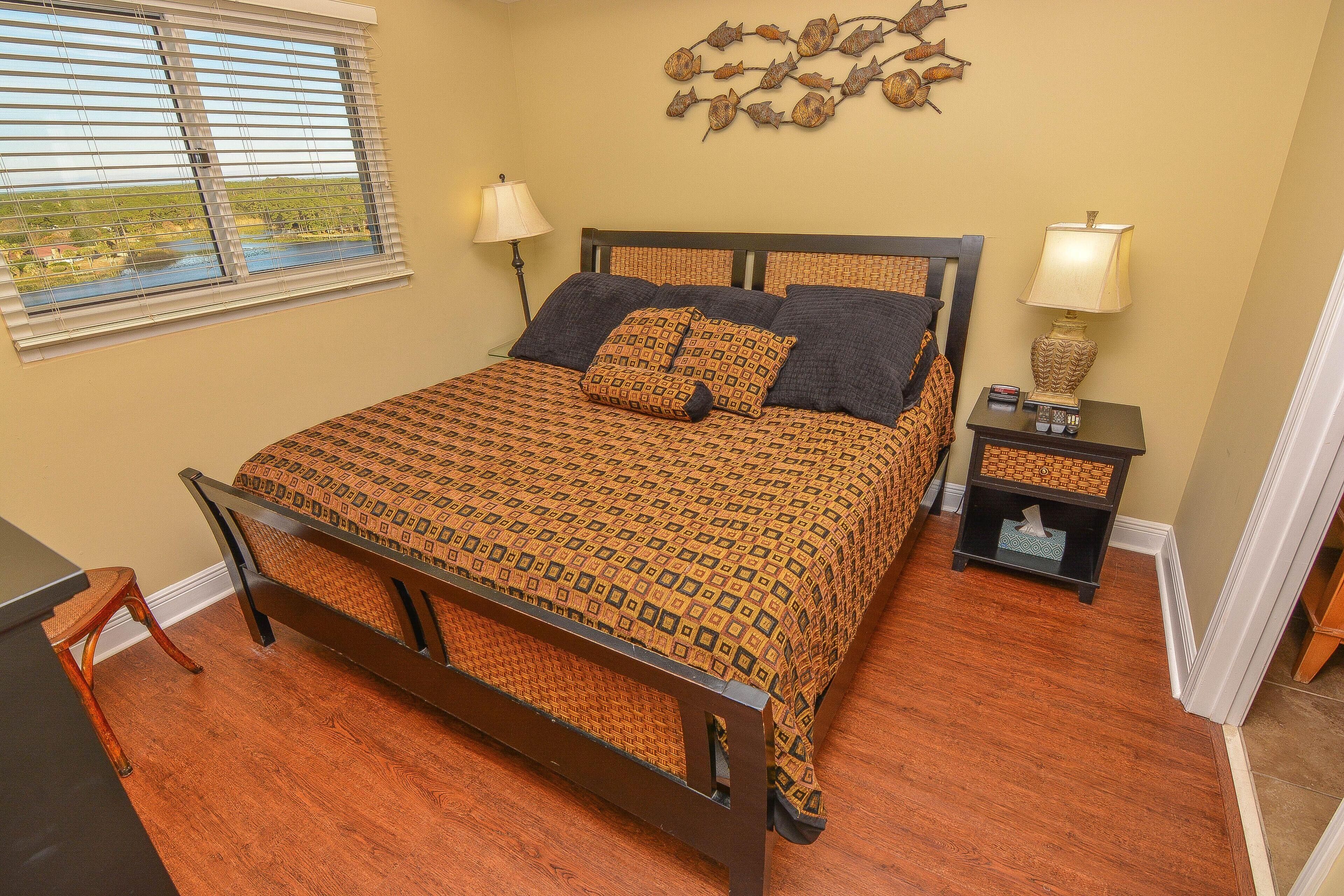 Sterling Breeze by Vacasa