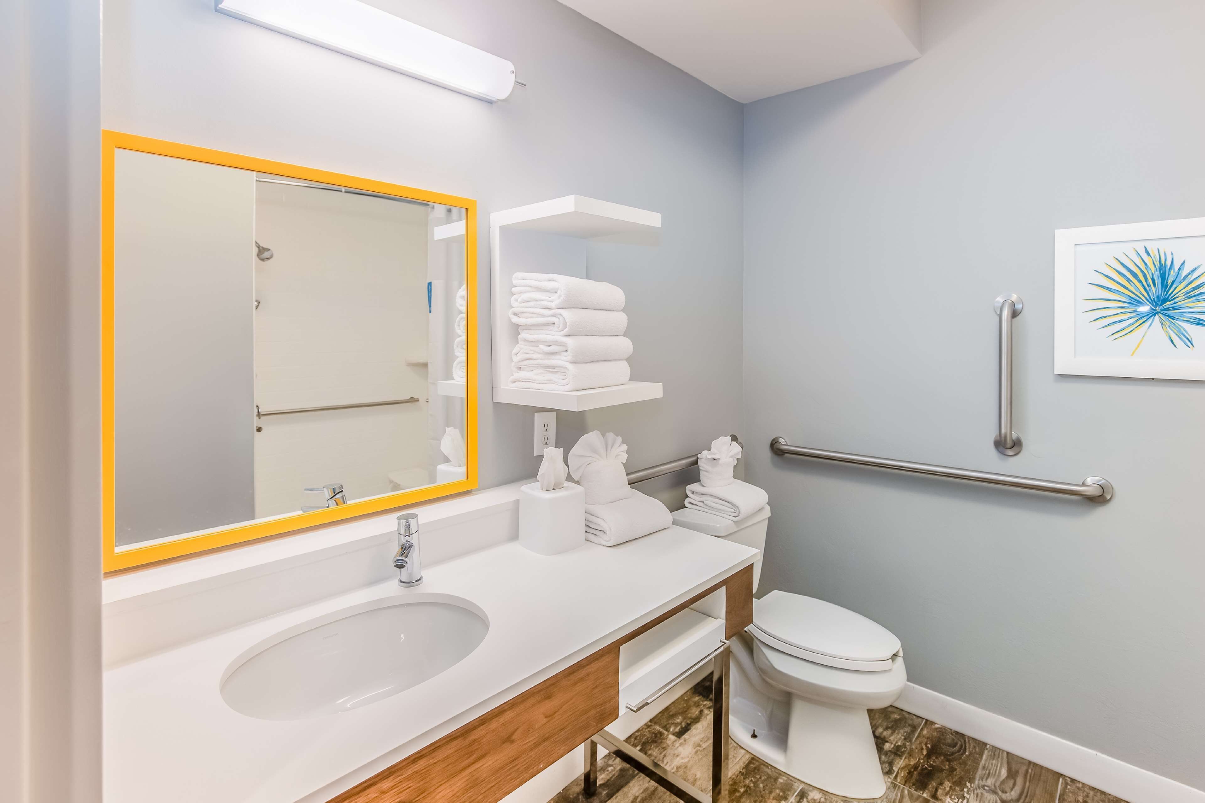 Hampton Inn Pensacola Beach