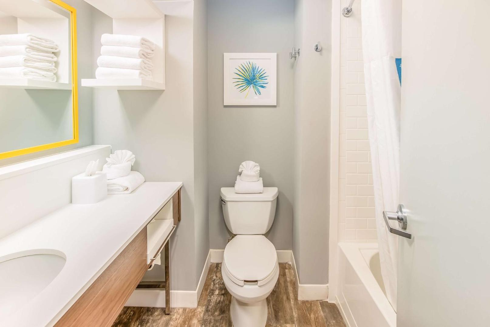 Hampton Inn Pensacola Beach