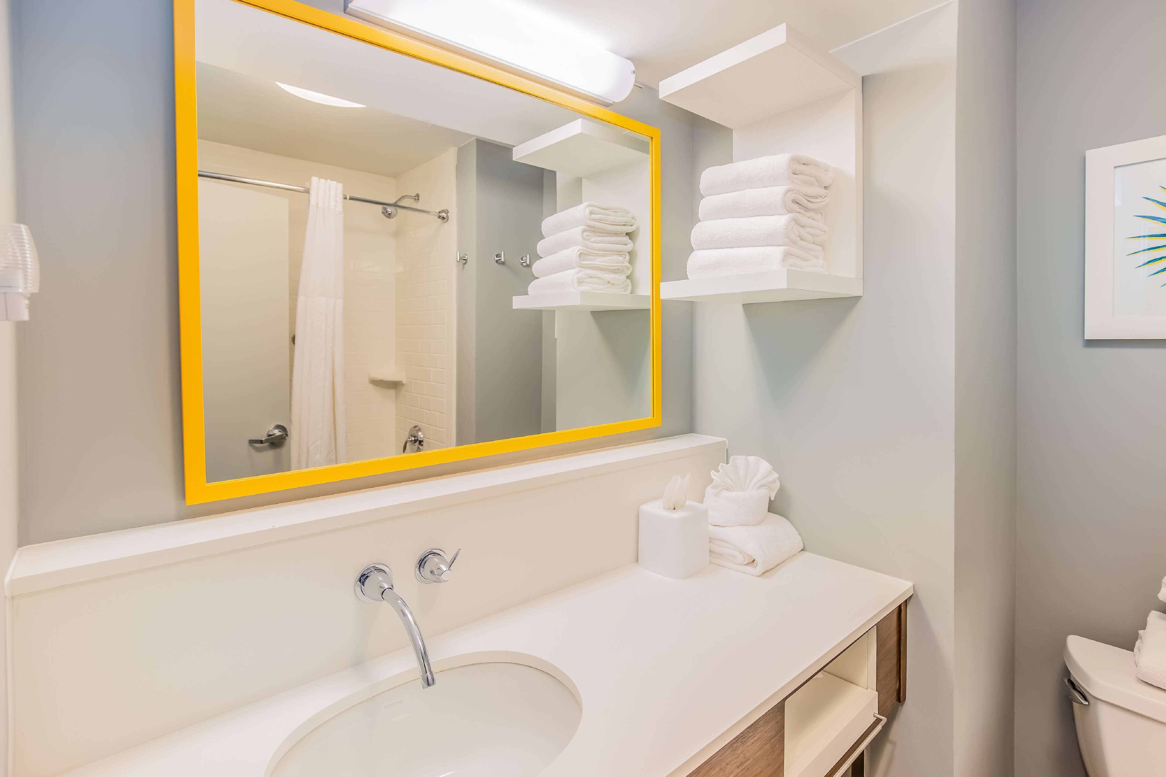 Hampton Inn Pensacola Beach
