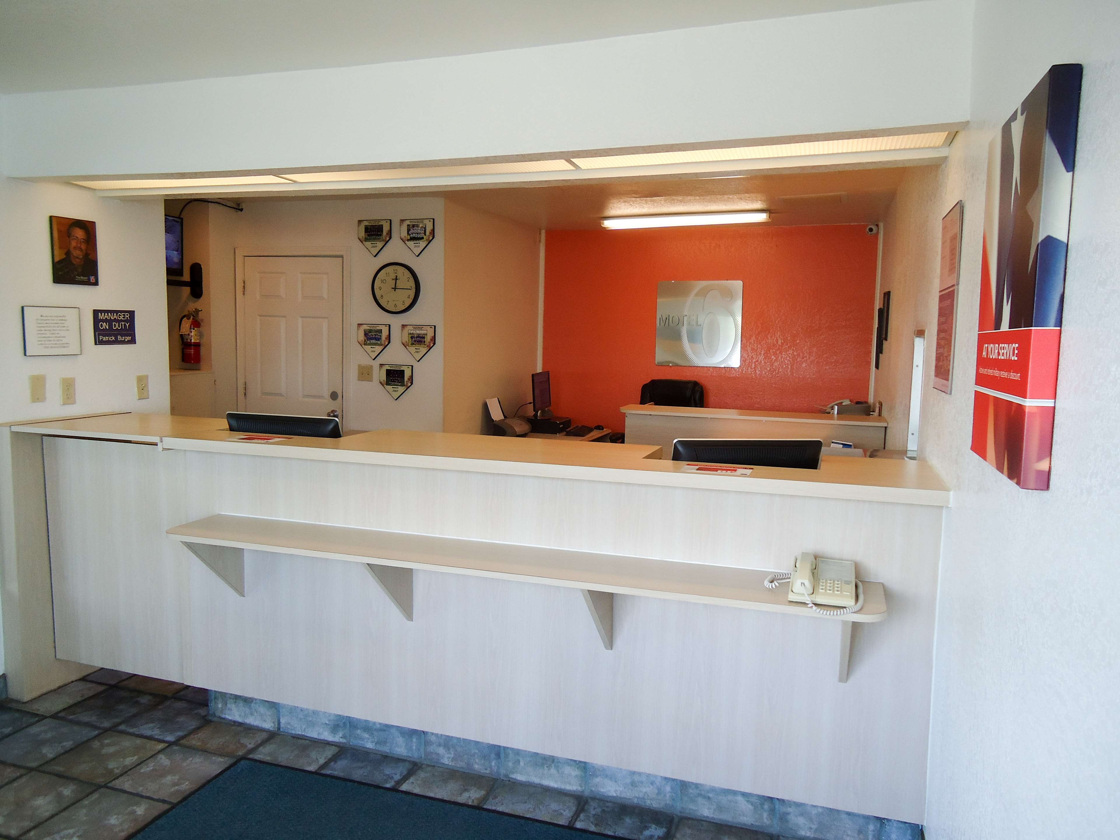 Motel 6 Pensacola West