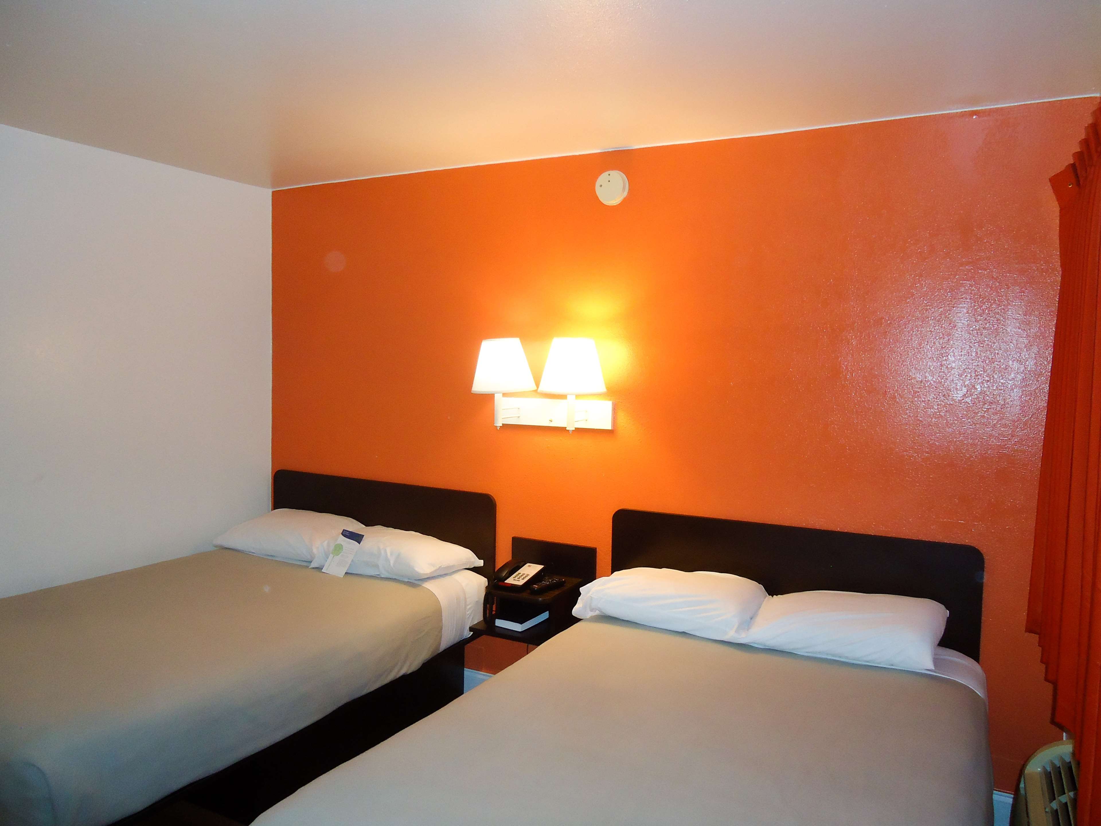 Motel 6 Pensacola West