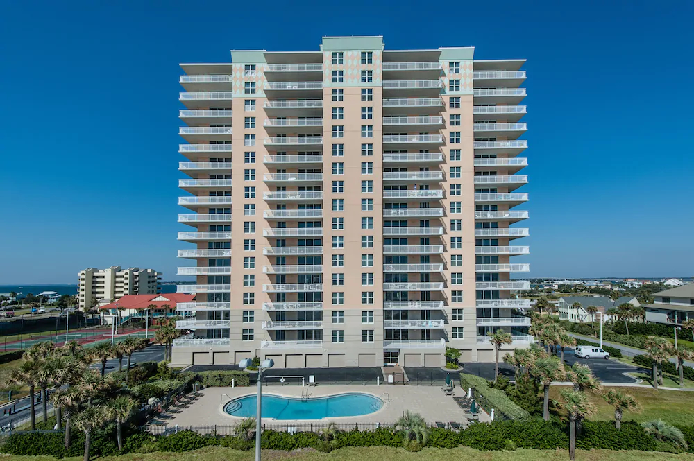 Santa Rosa Towers