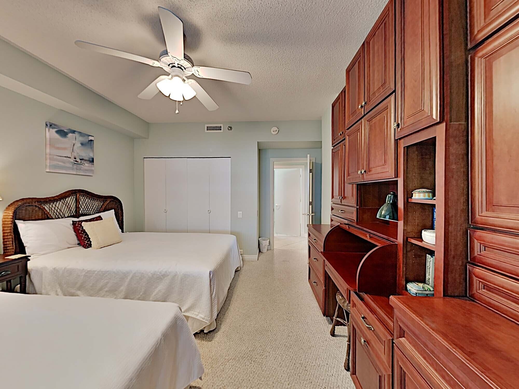 Beach Colony West by Southern Vacation Rentals