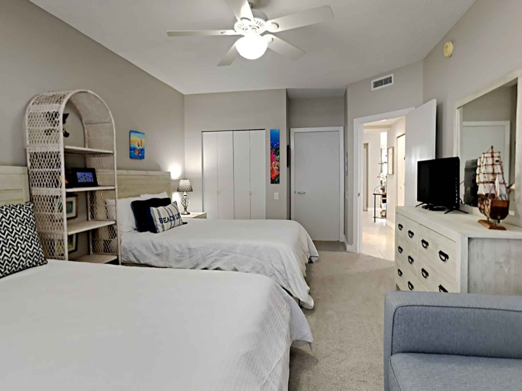 Beach Colony West by Southern Vacation Rentals
