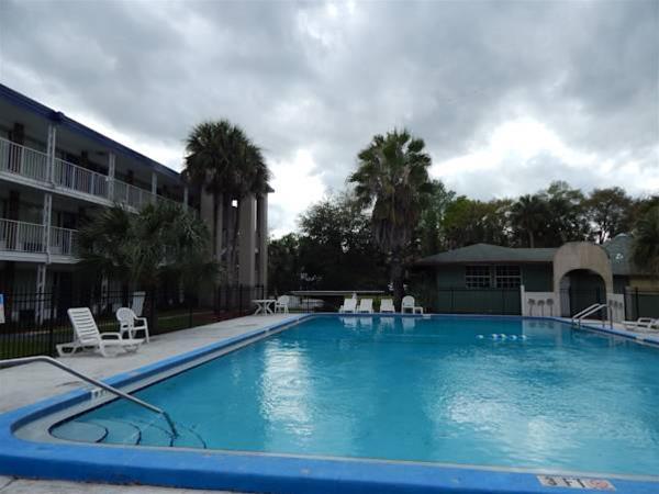 Knights Inn Plant City