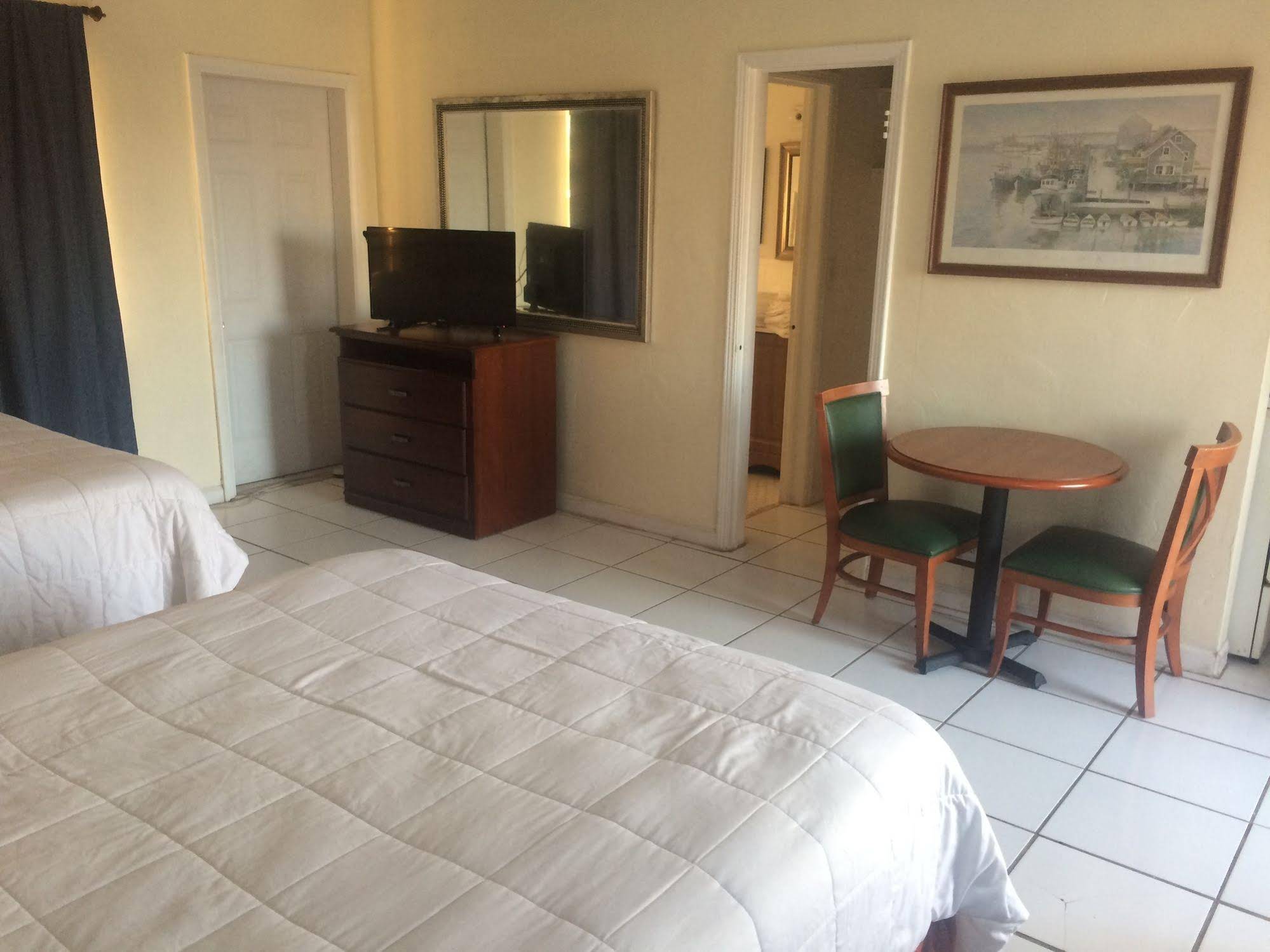 Shores Terrace Motel