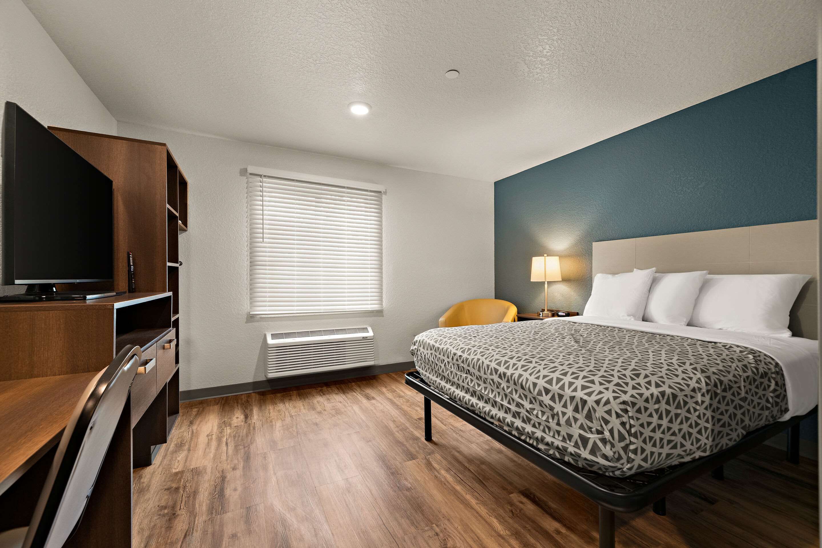 WoodSpring Suites Port Orange - Daytona Beach