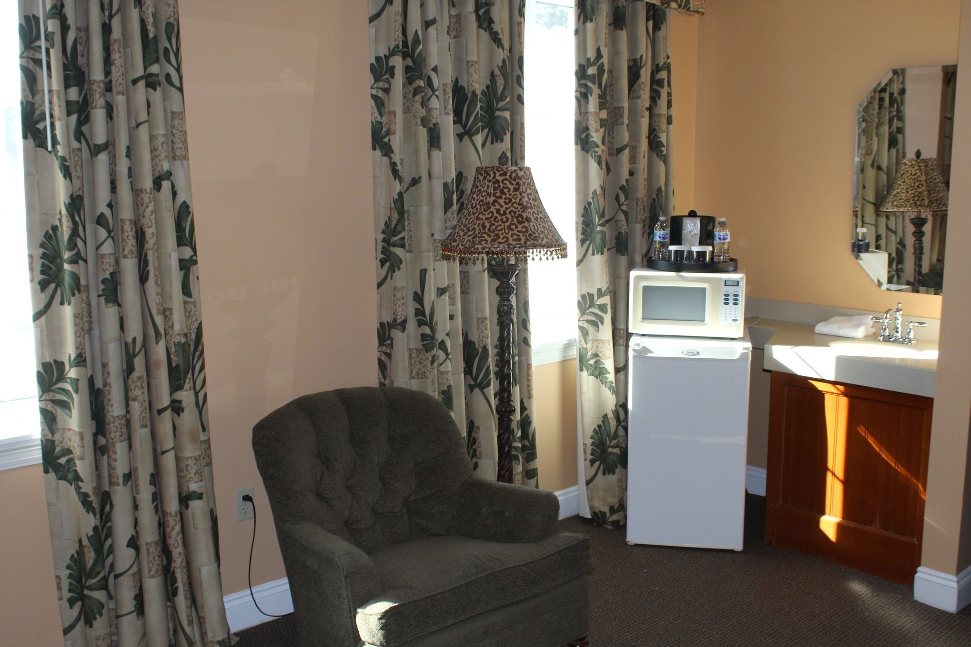 The Port Inn, Ascend Hotel Collection