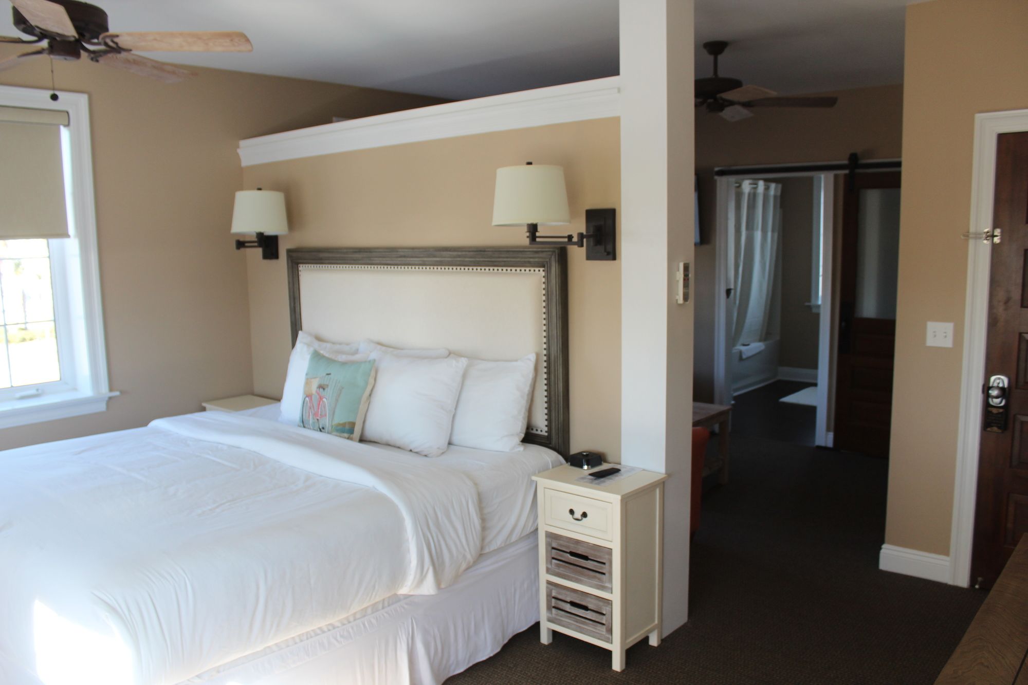 The Port Inn, Ascend Hotel Collection