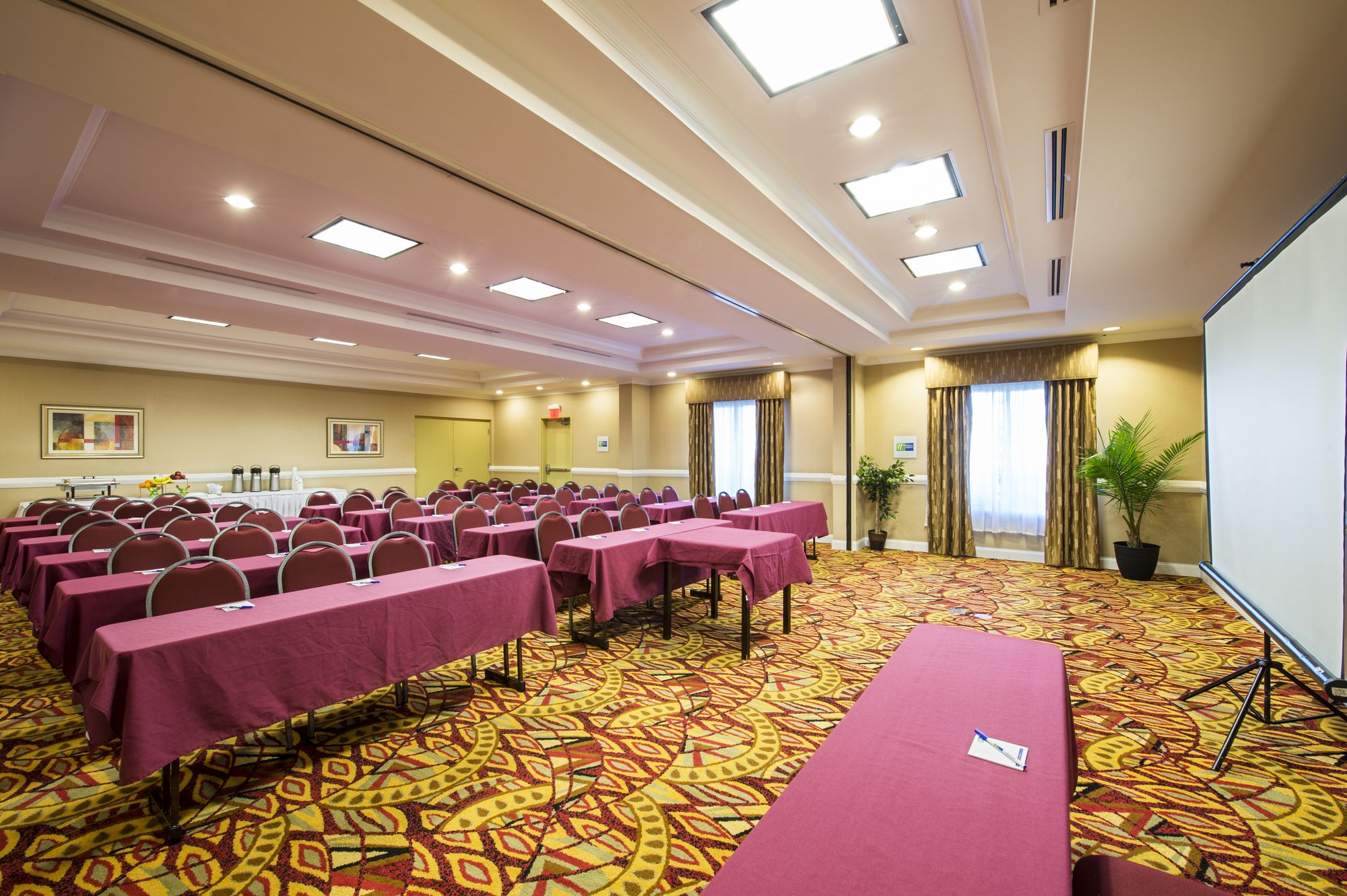 Holiday Inn Express Hotel & Suites Port St. Lucie