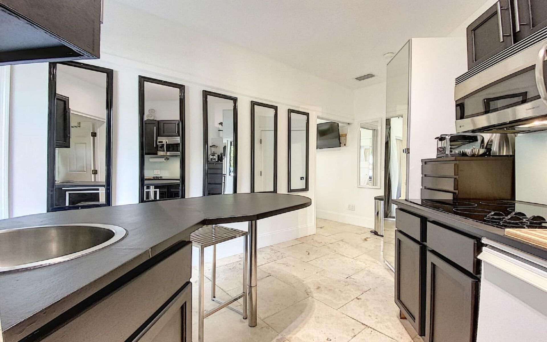 PGA Village 7 Room Golf Resort Villa by American Vacation Living