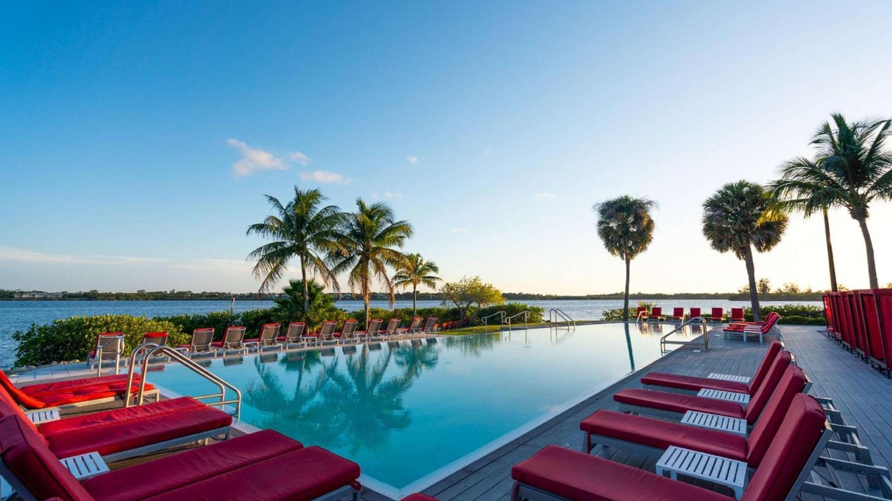 PGA Village 7 Room Golf Resort Villa by American Vacation Living