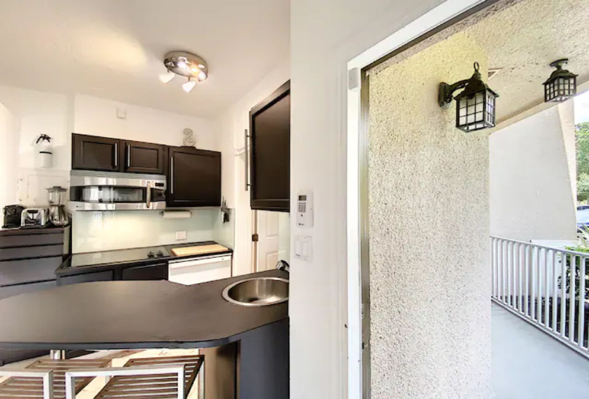 PGA Village 7 Room Golf Resort Villa by American Vacation Living