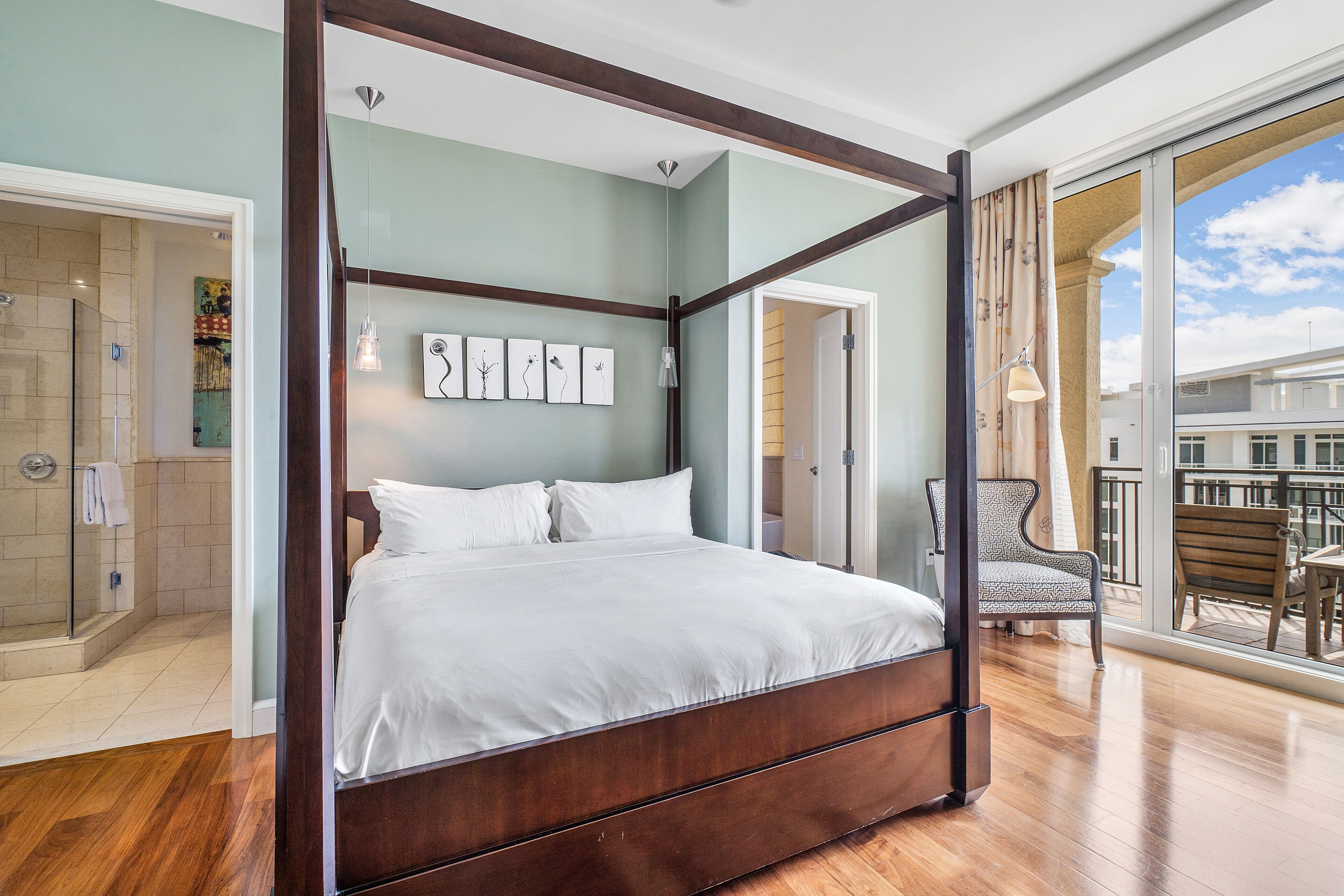 Palm Beach Singer Island Resort & Spa Luxury Suites