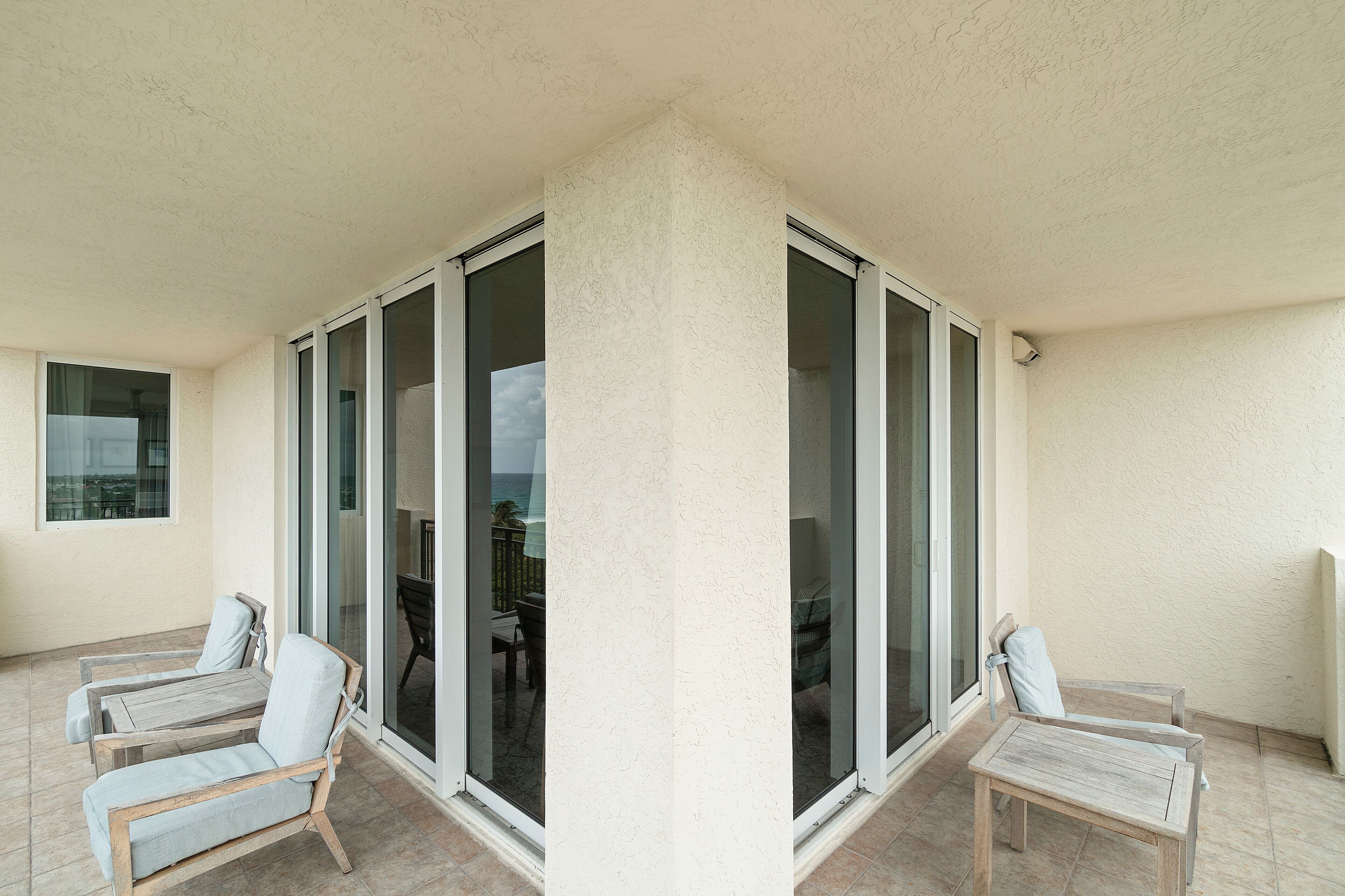 Palm Beach Singer Island Resort & Spa Luxury Suites
