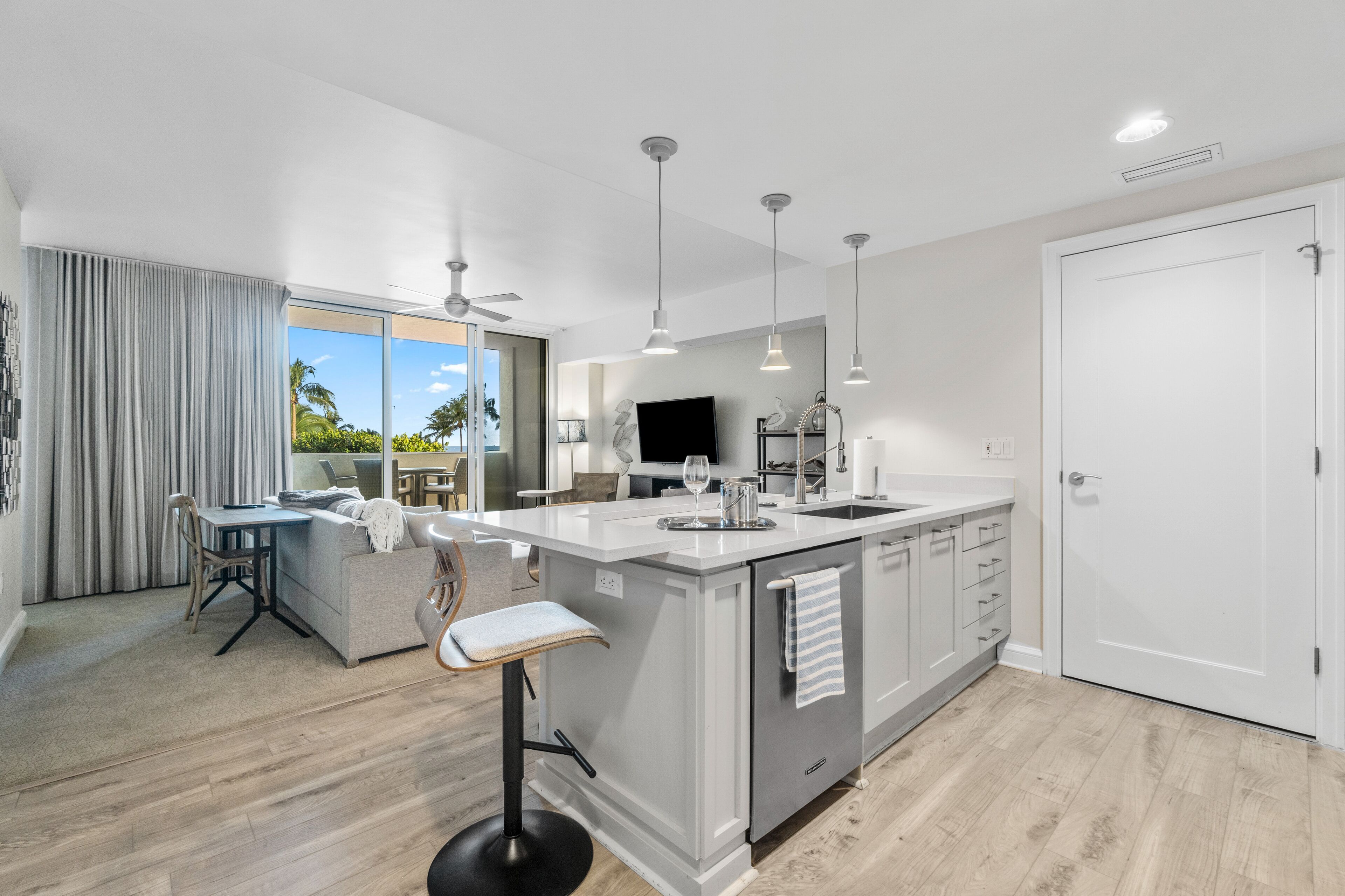 Palm Beach Singer Island Resort & Spa Luxury Suites