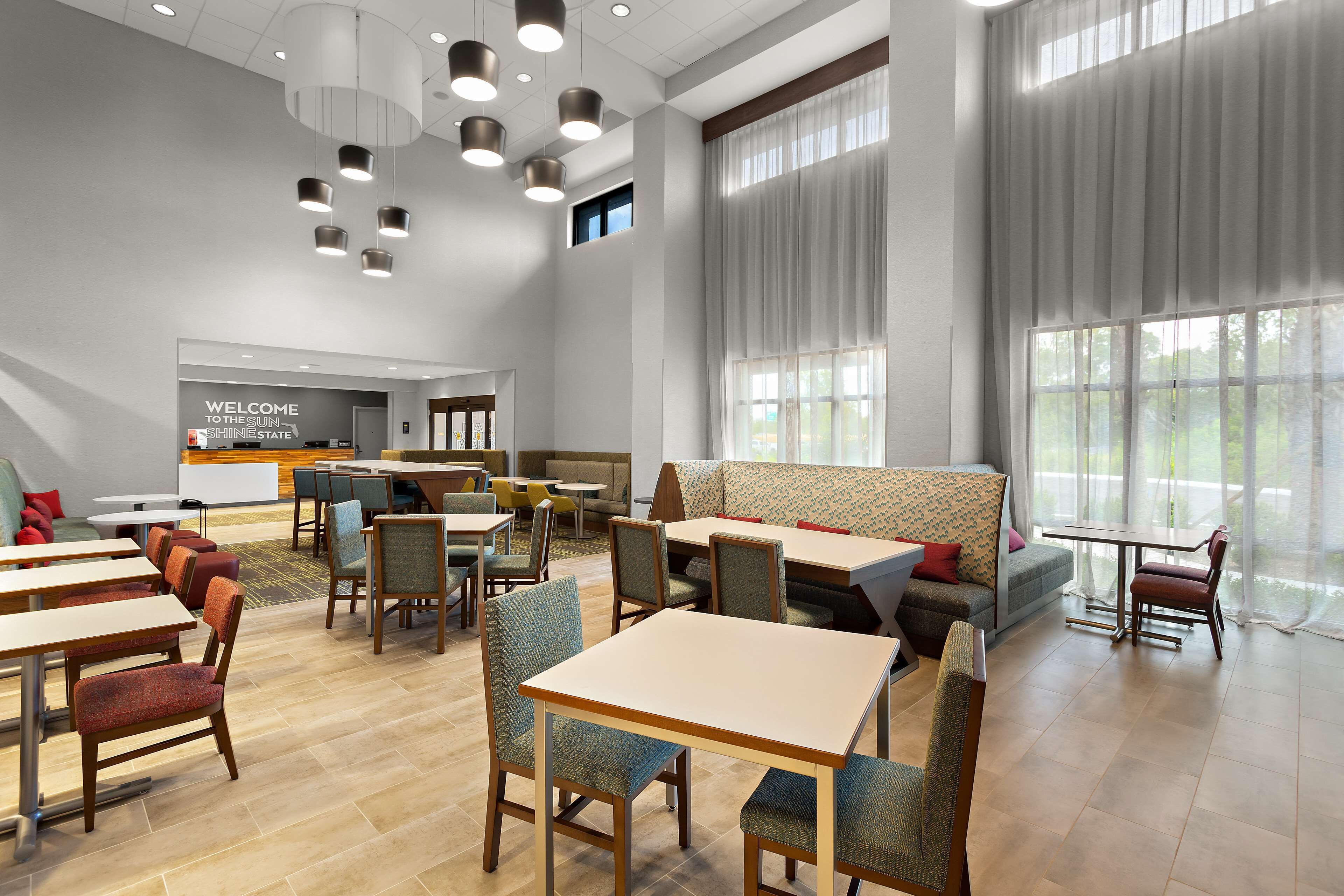 Hampton Inn & Suites Ruskin I-75