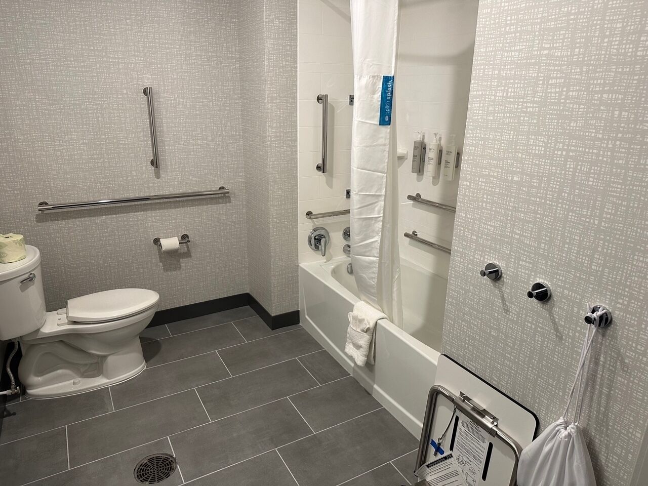 Hampton Inn & Suites Ruskin I-75