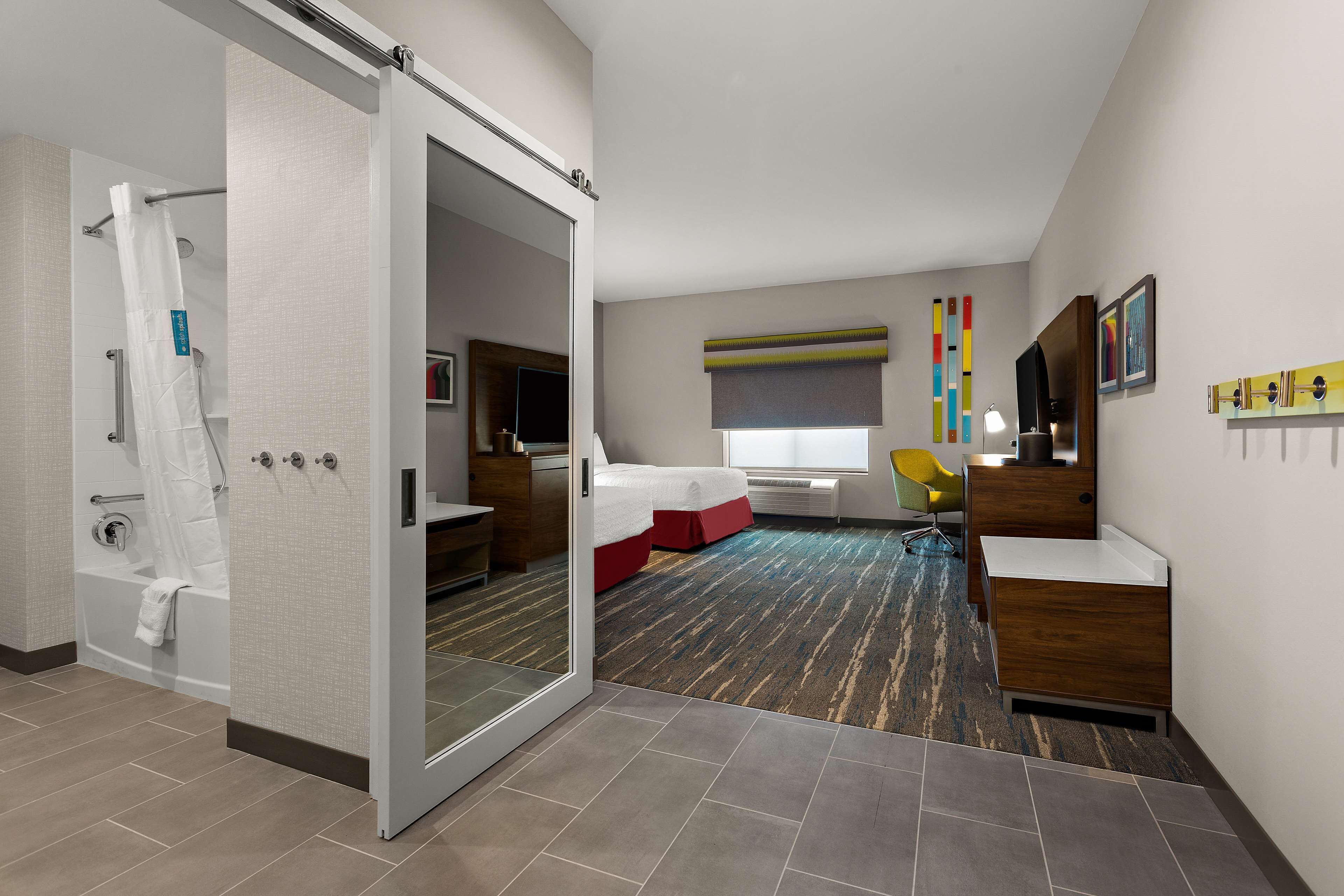 Hampton Inn & Suites Ruskin I-75