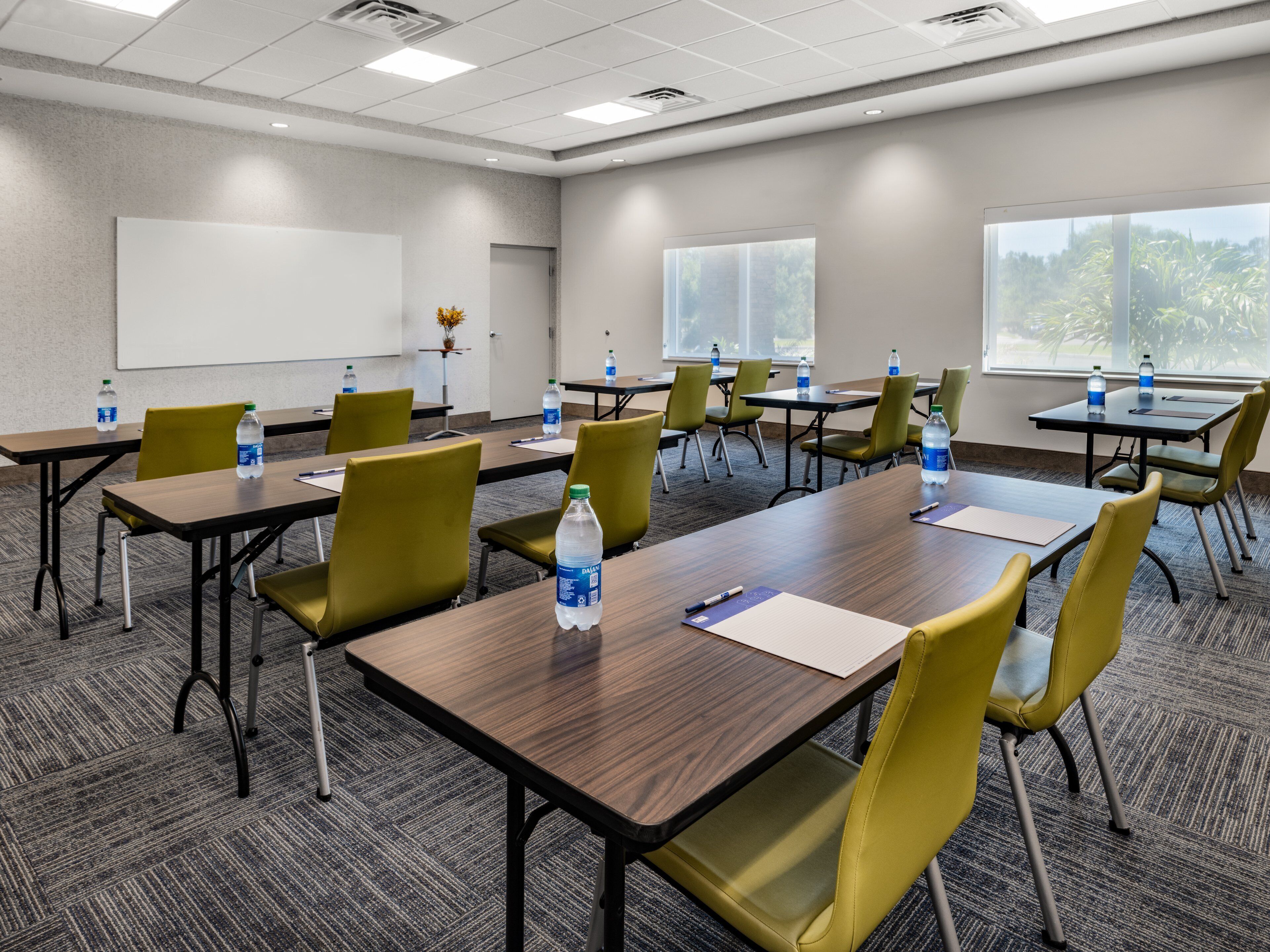 Holiday Inn Express & Suites Ruskin
