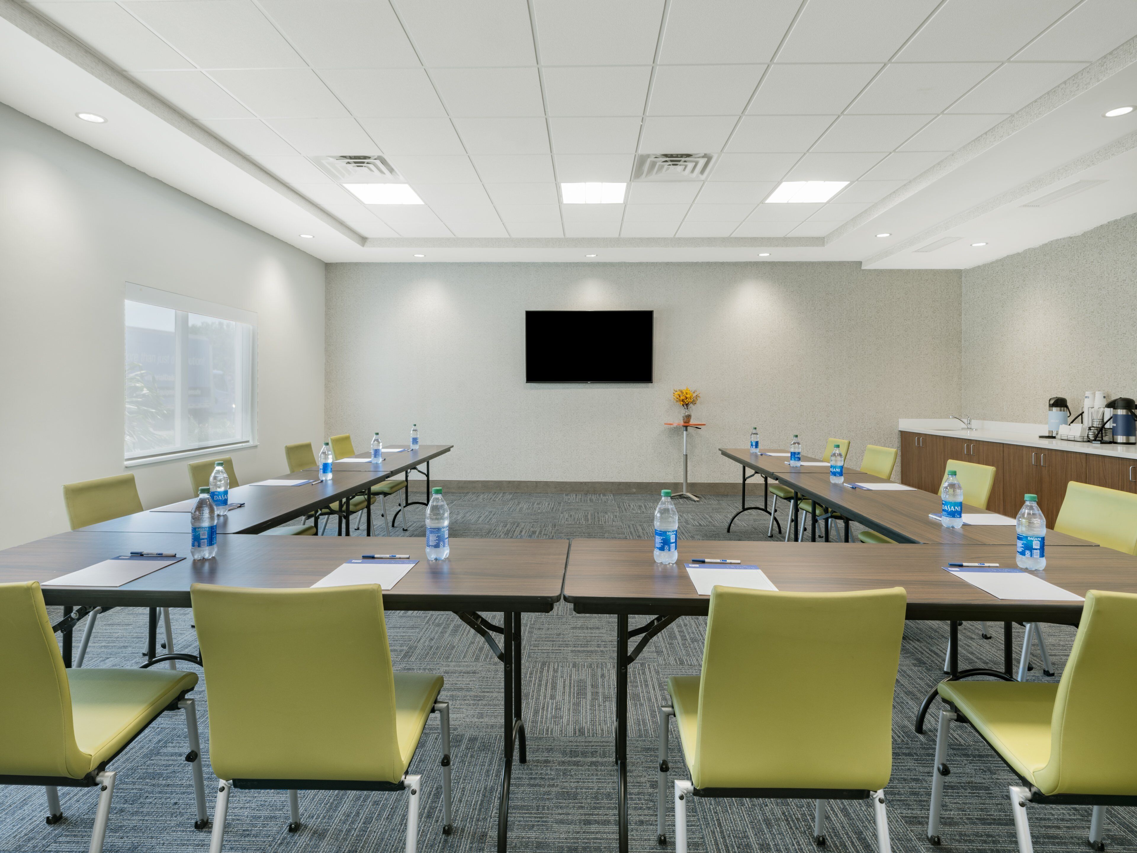 Holiday Inn Express & Suites Ruskin