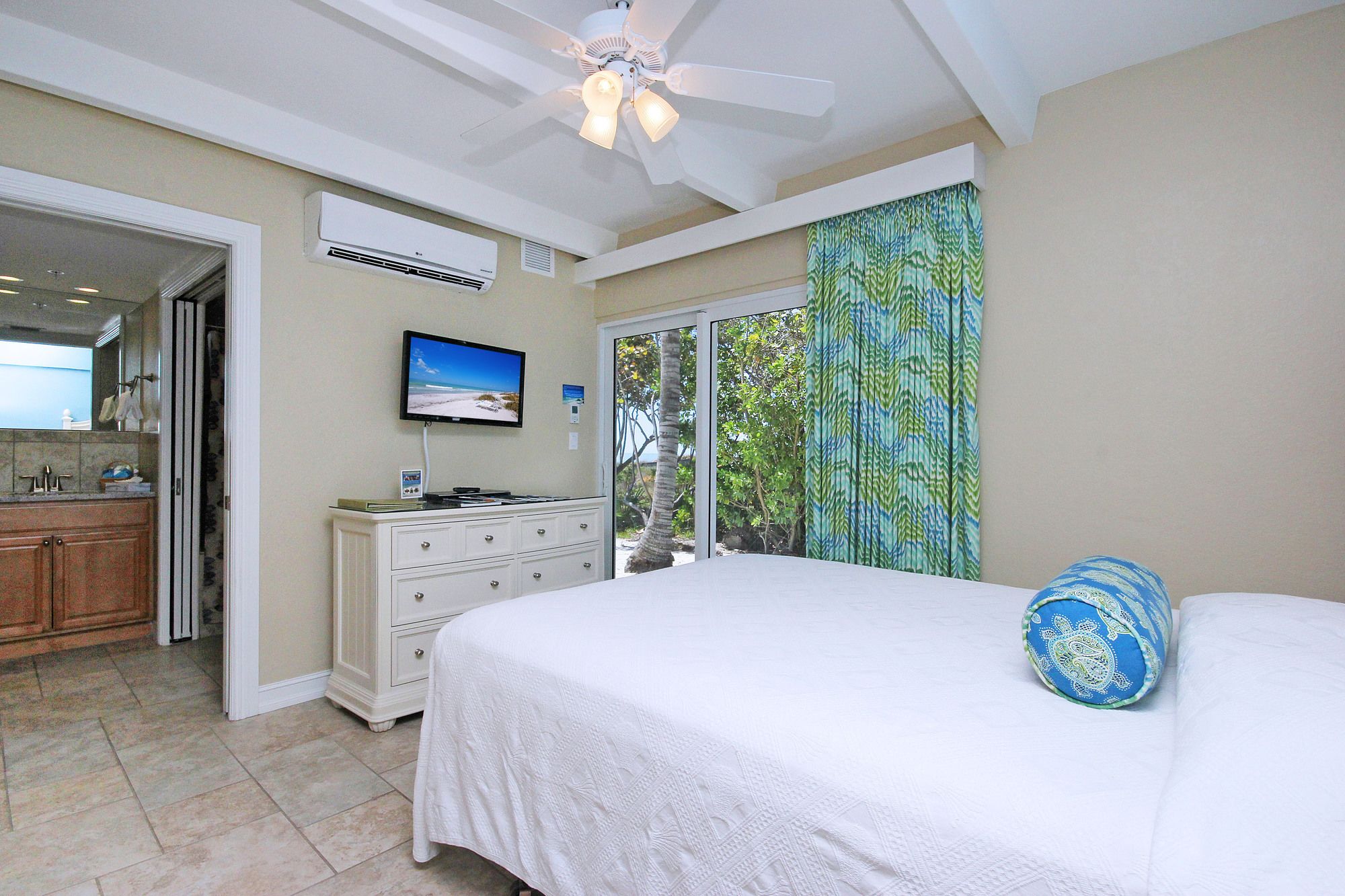 Island Inn