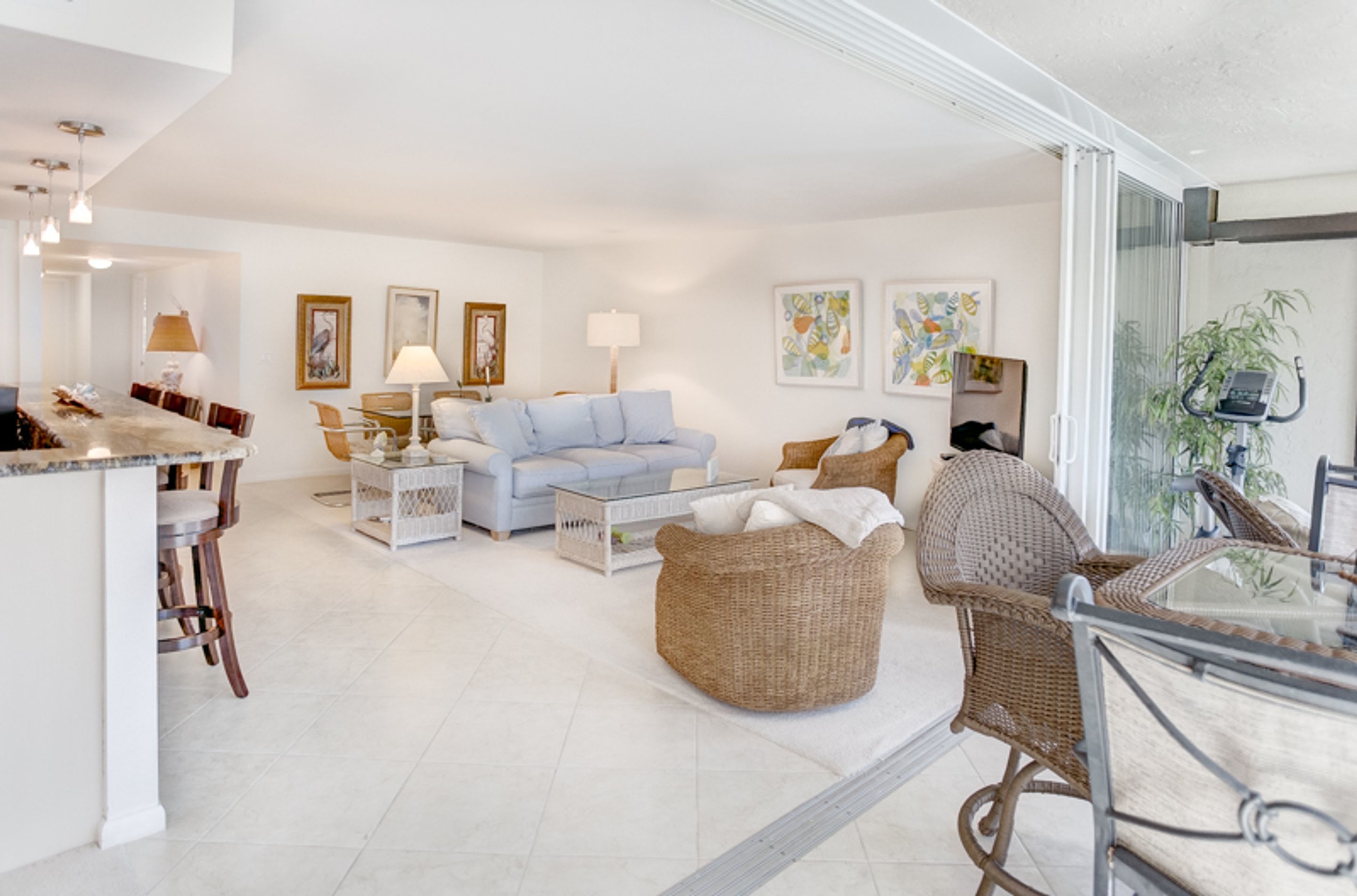 Kings Crown Condominiums