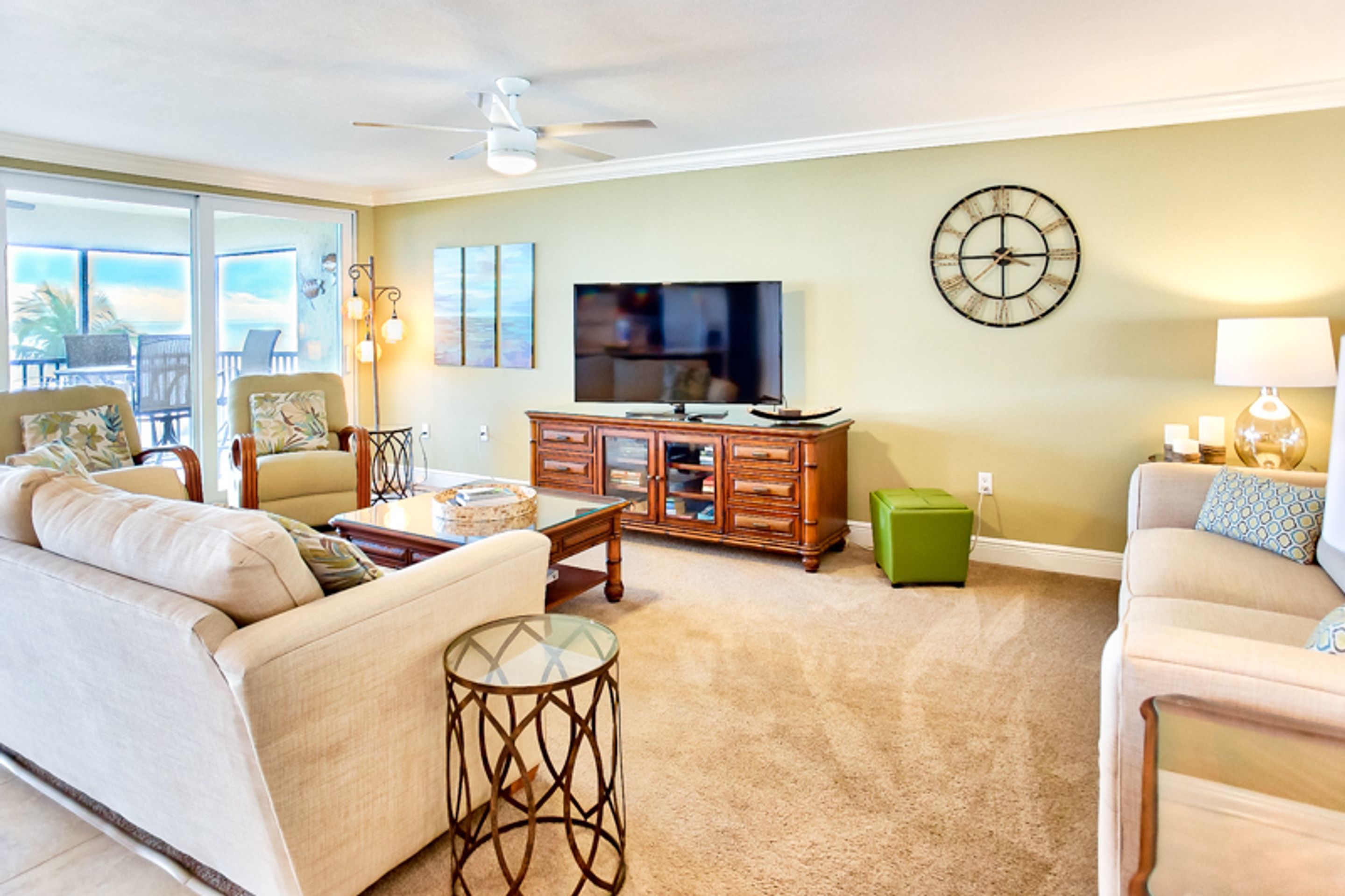 Kings Crown Condominiums