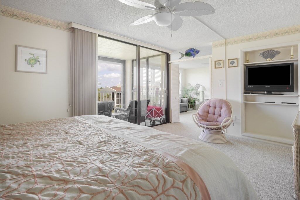 Loggerhead Cay Condominiums