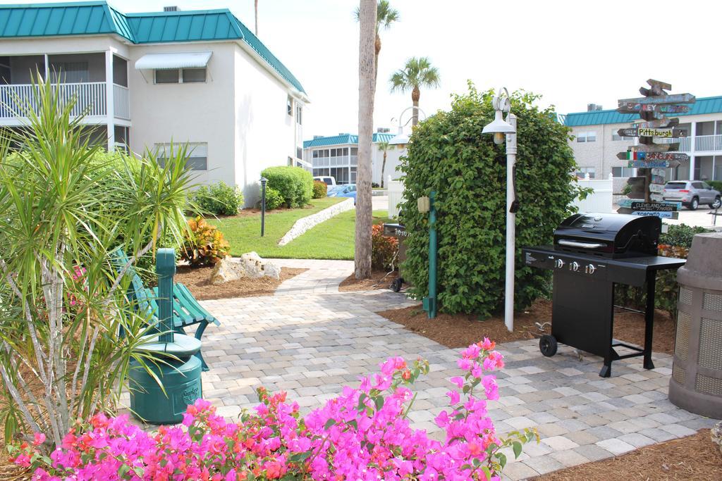 Sanibel Arms West