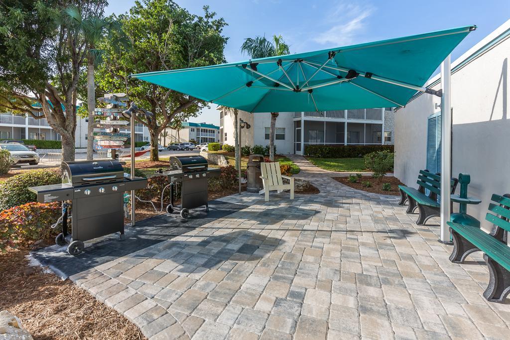 Sanibel Arms West