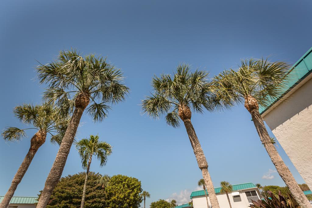 Sanibel Arms West