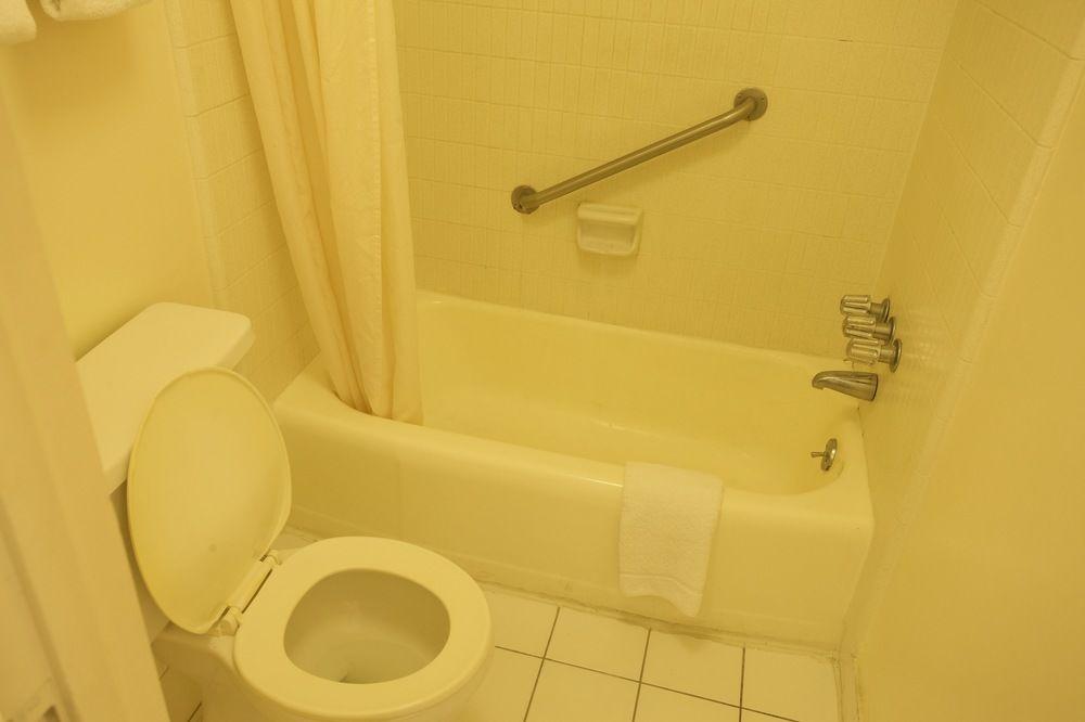 Golden Host Resort