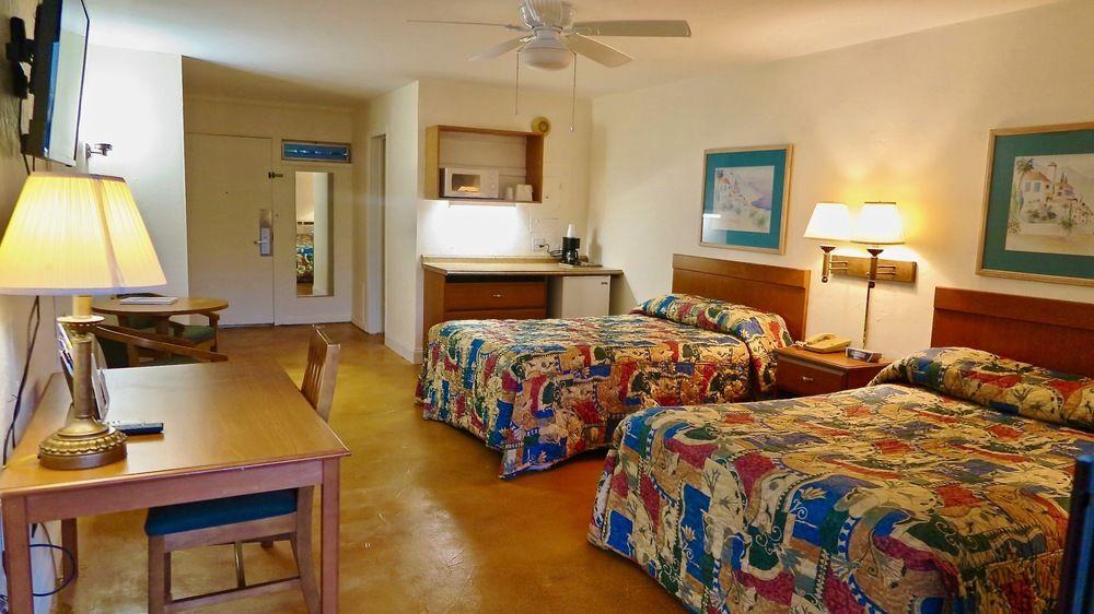 Golden Host Resort