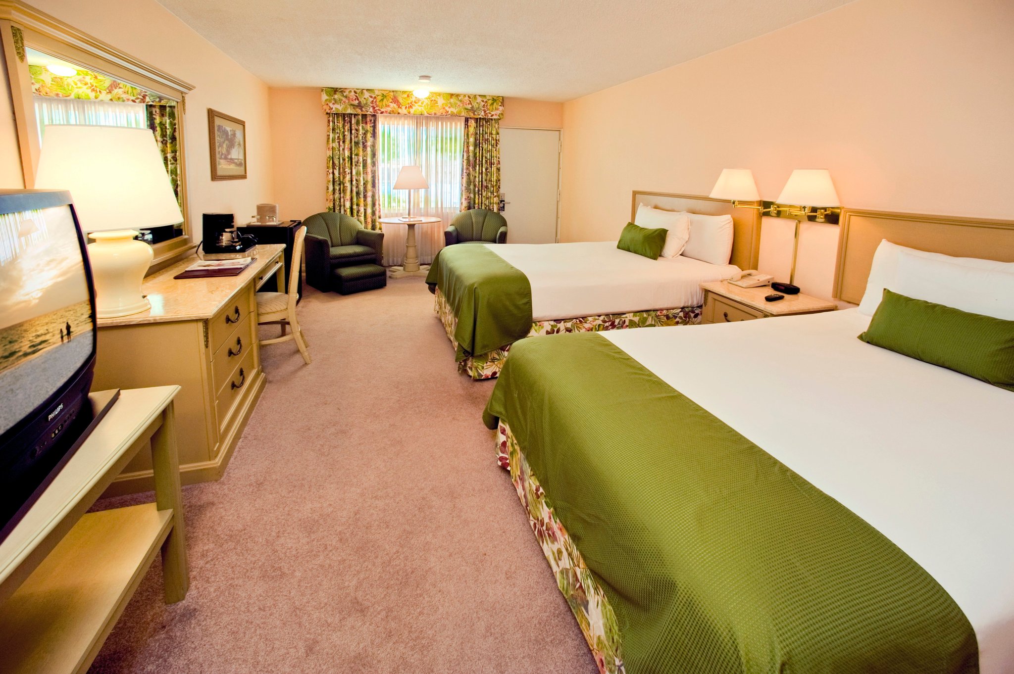 Sandcastle Resort at Lido Beach