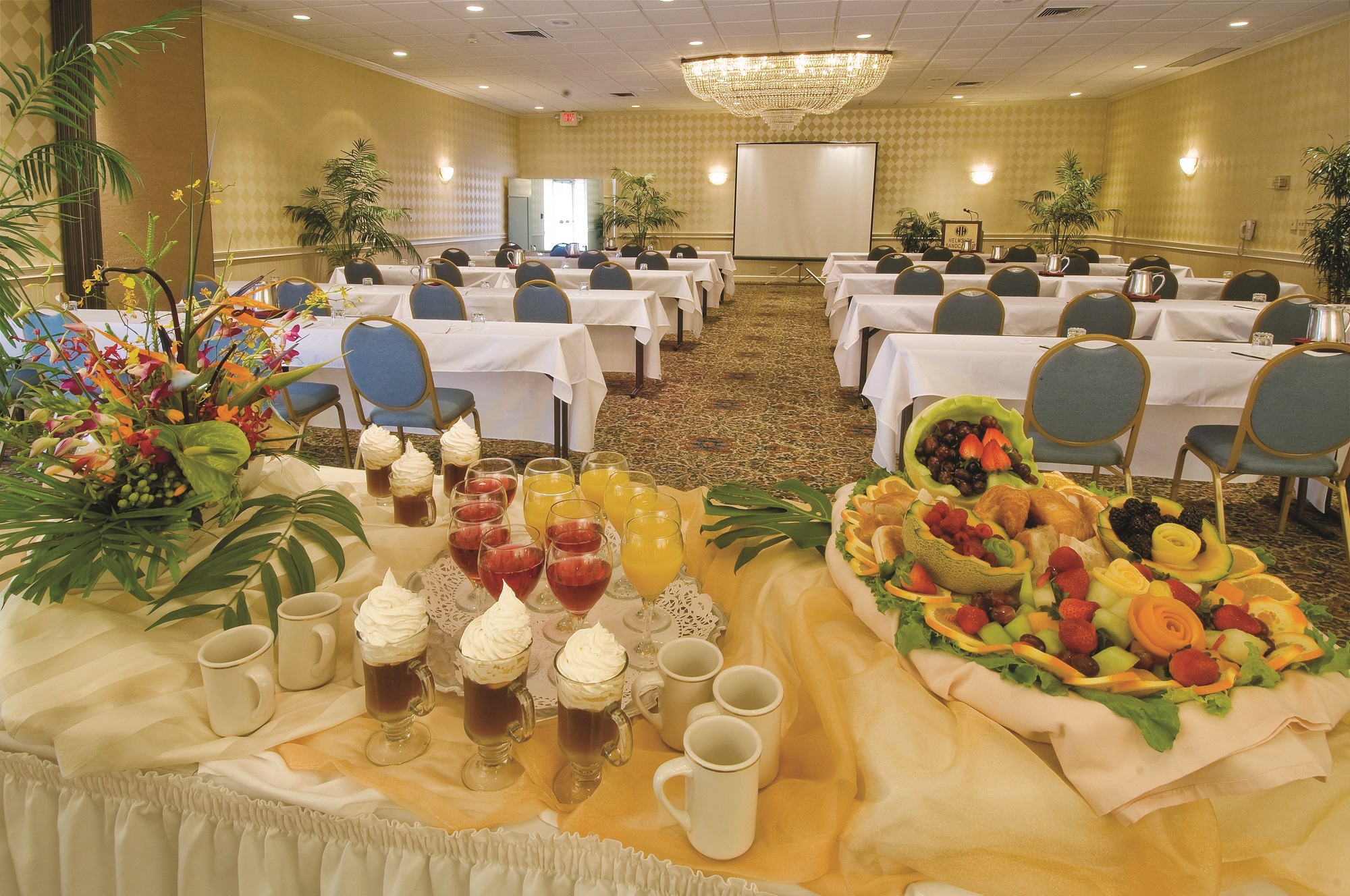 Sandcastle Resort at Lido Beach