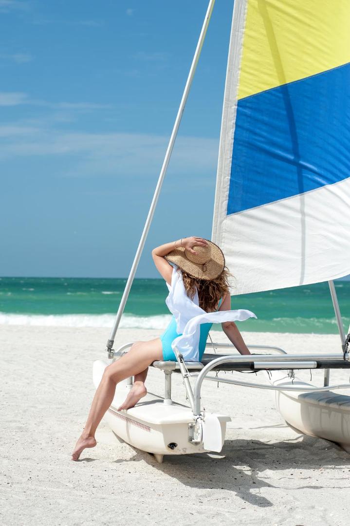 Sandcastle Resort at Lido Beach
