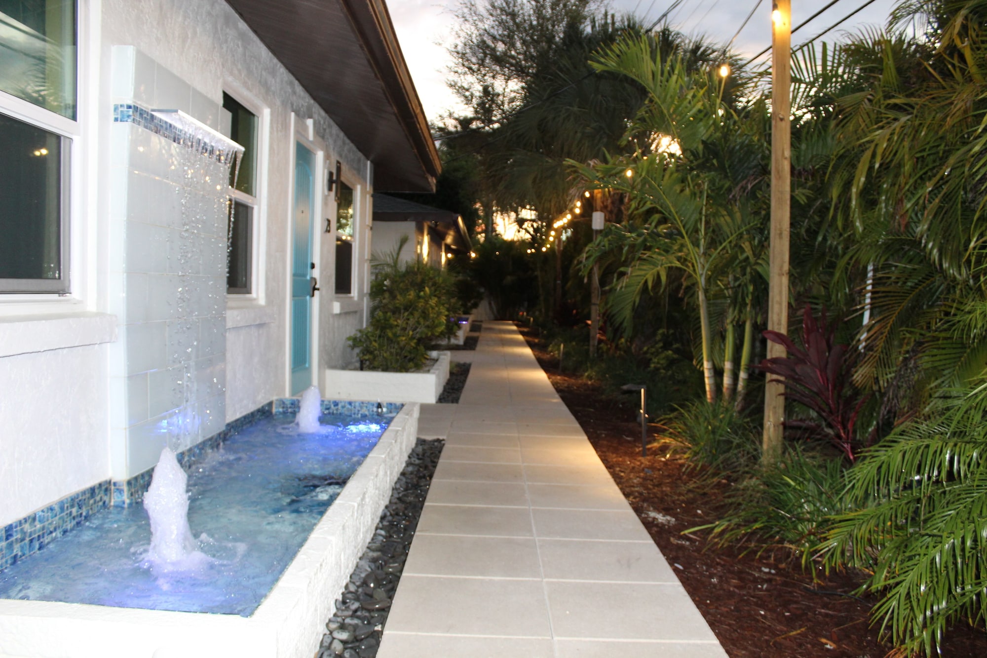 Siesta Key Palms Hotel