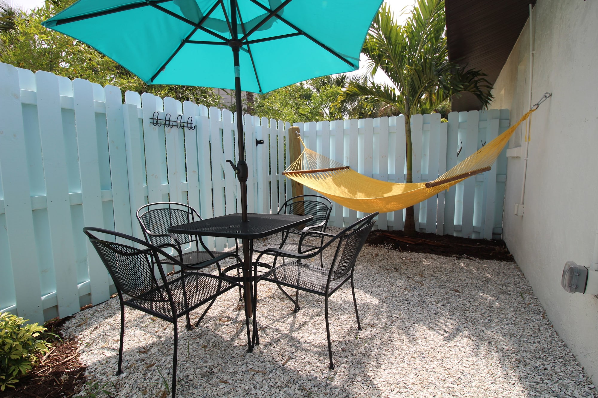 Siesta Key Palms Hotel