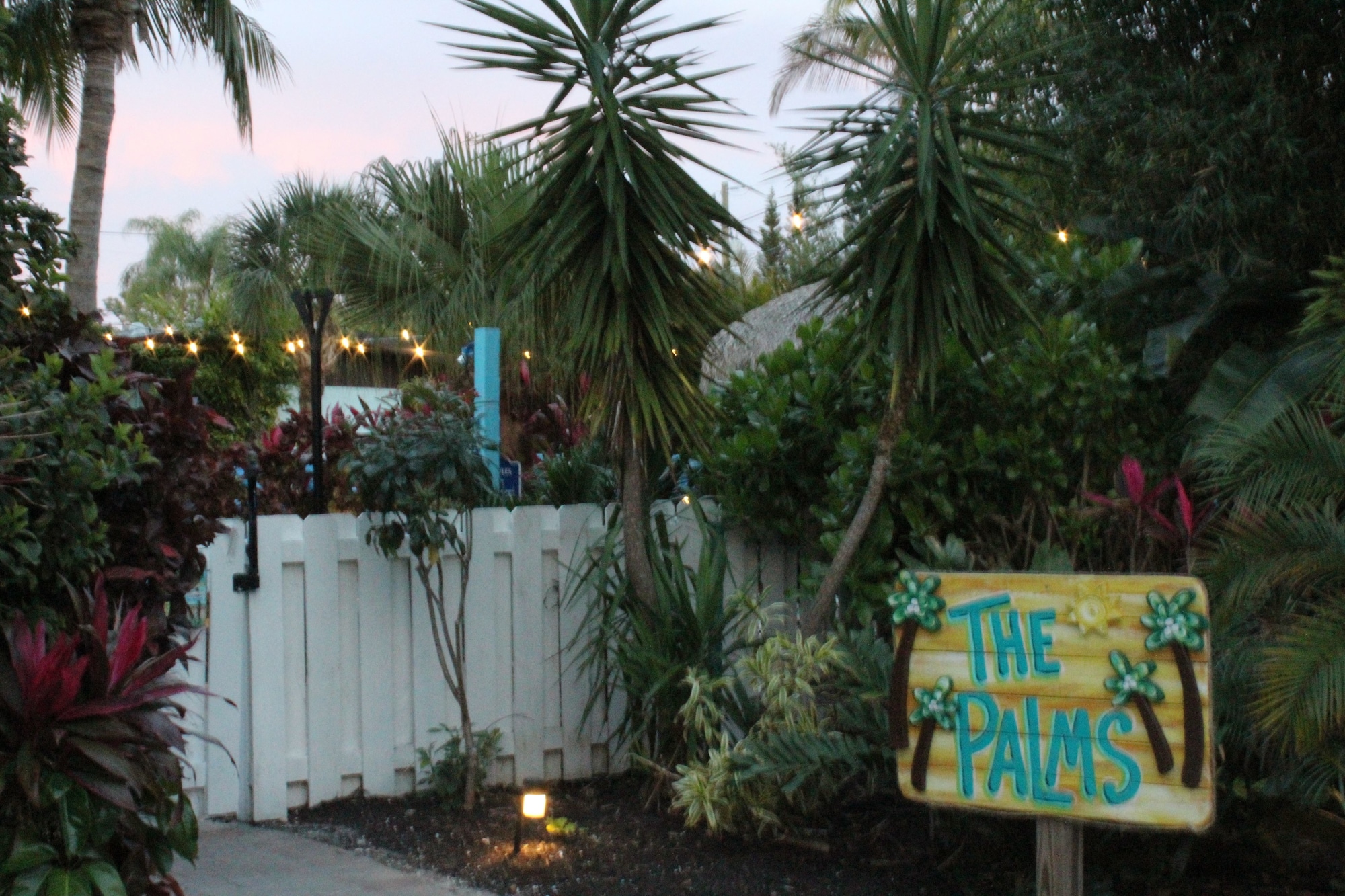 Siesta Key Palms Hotel