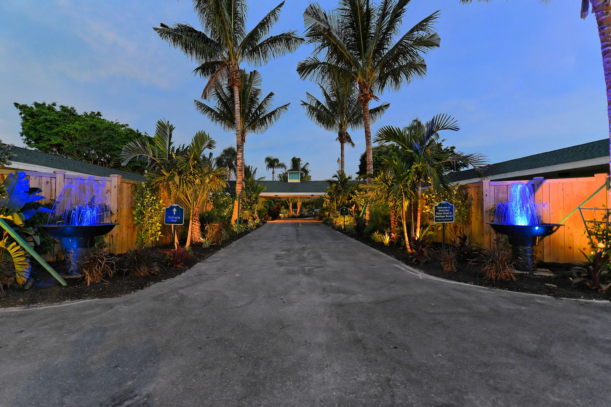 Siesta Key Palms Hotel