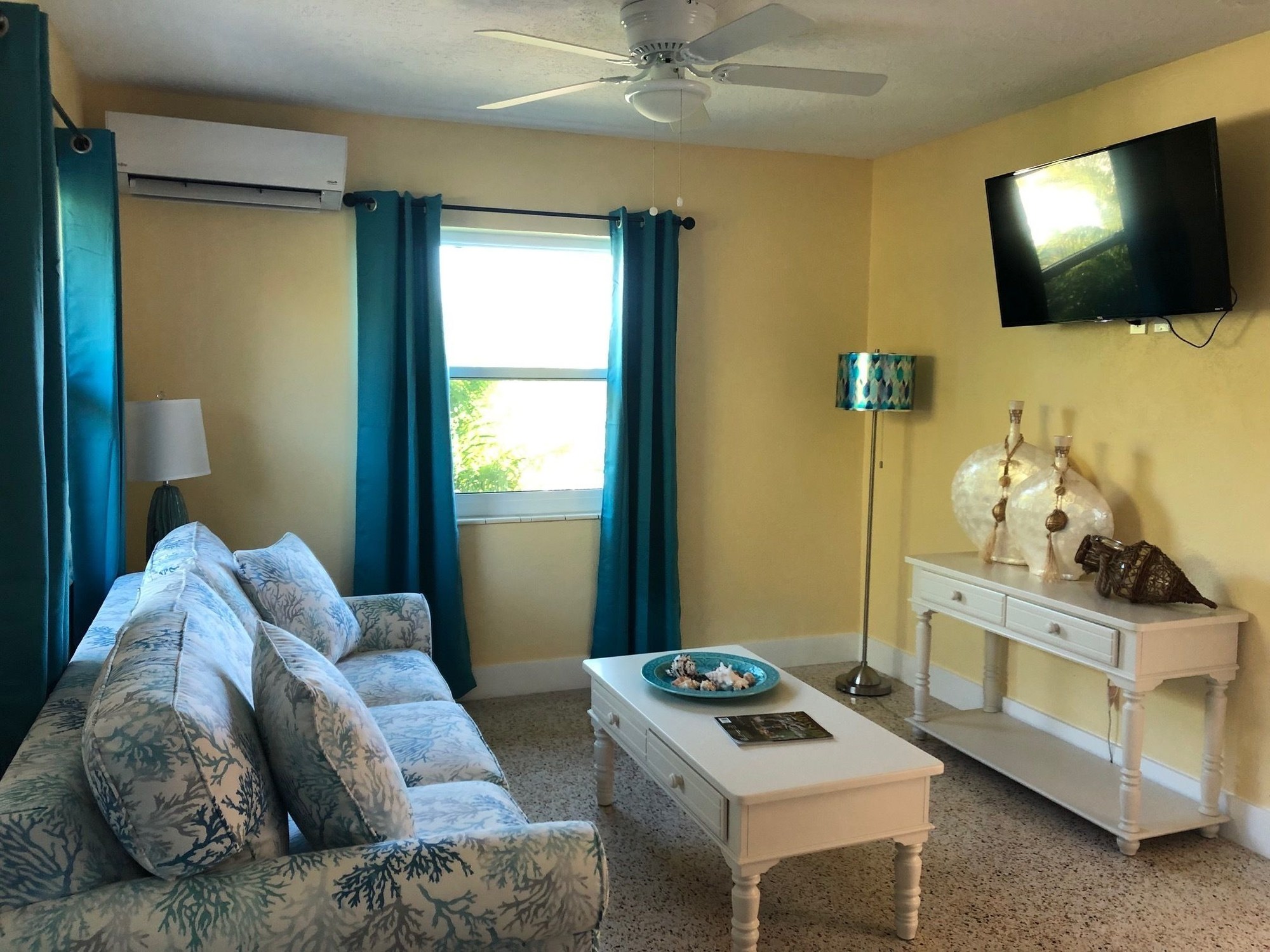 Siesta Key Palms Hotel