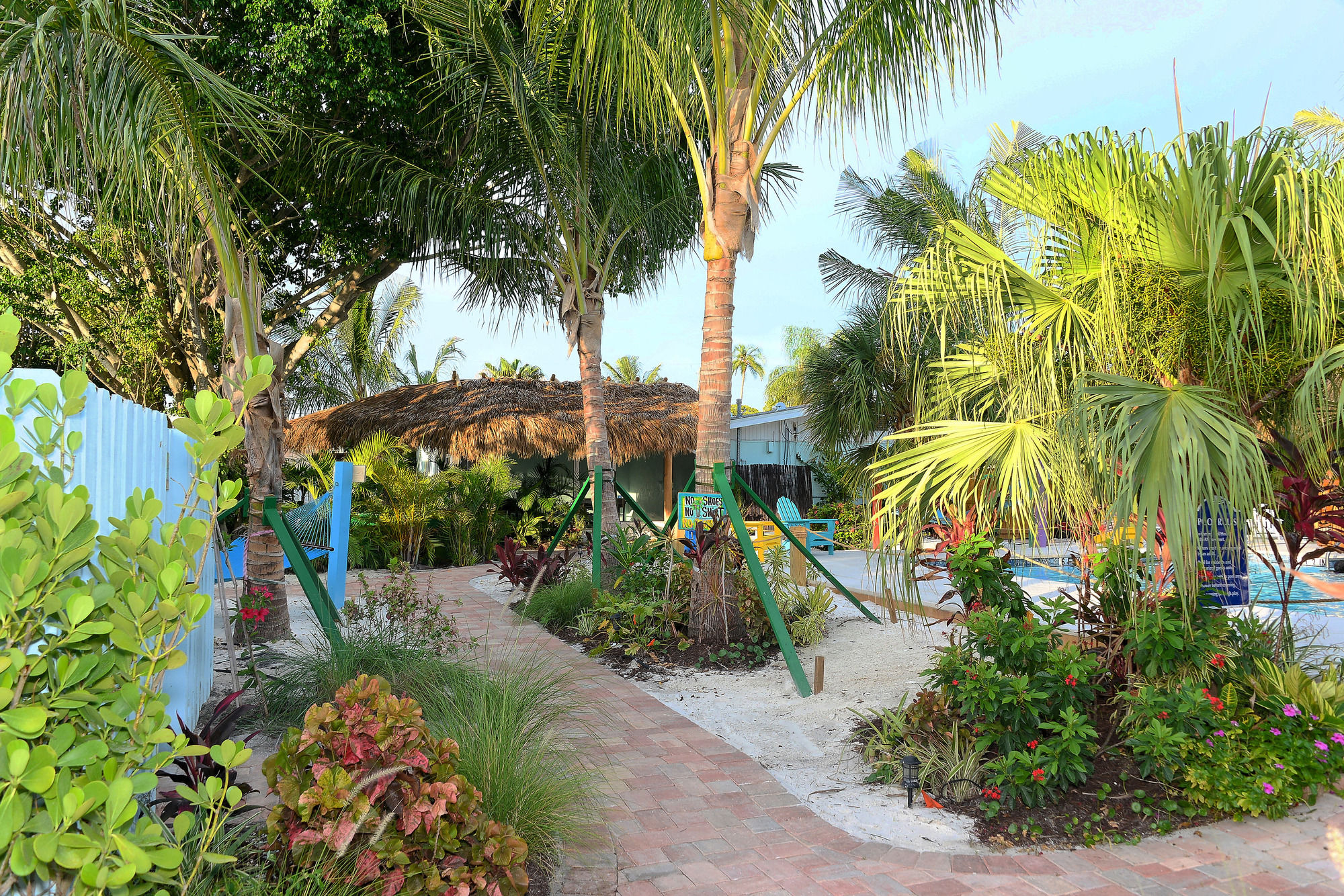 Siesta Key Palms Hotel
