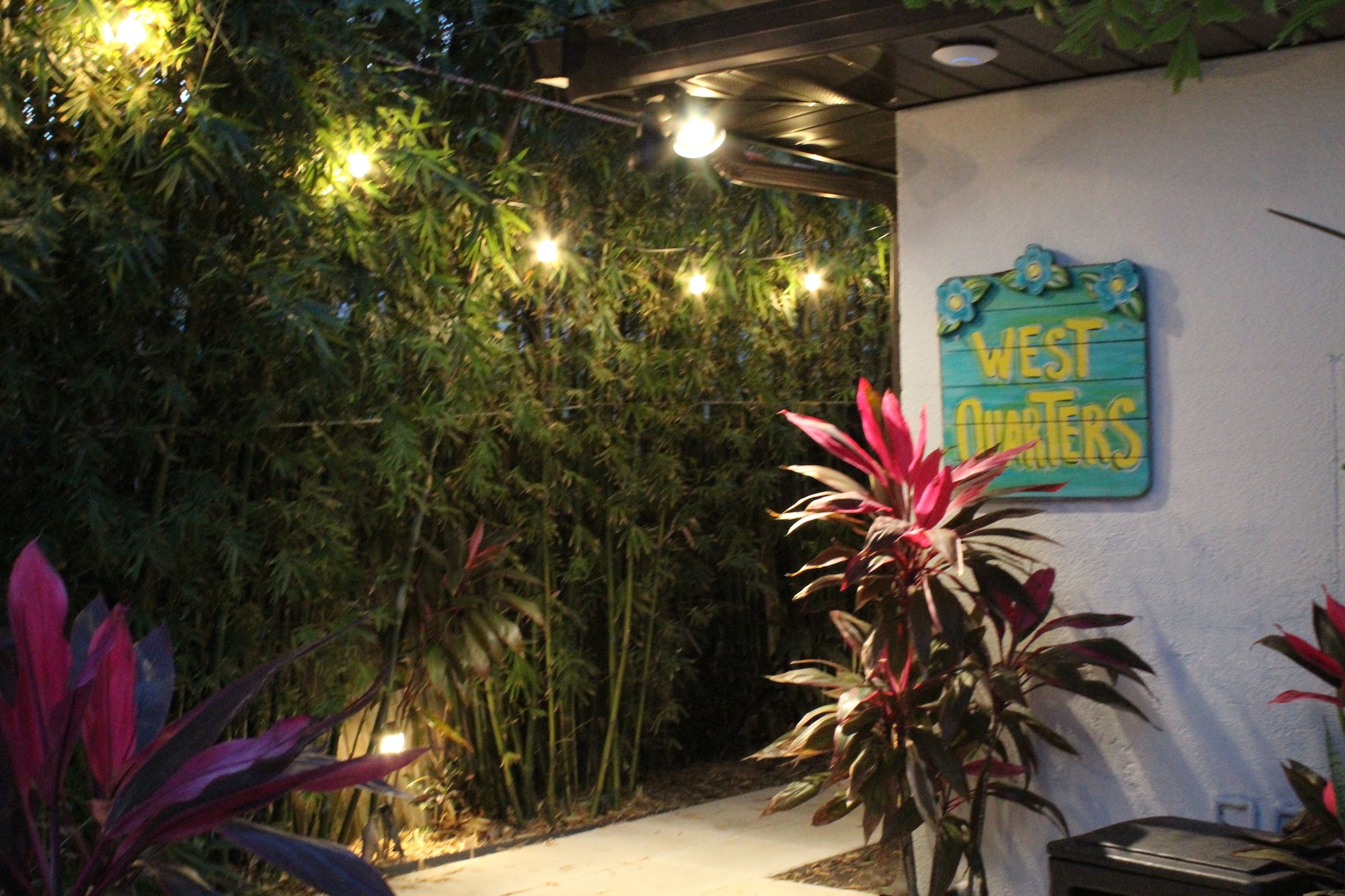 Siesta Key Palms Hotel