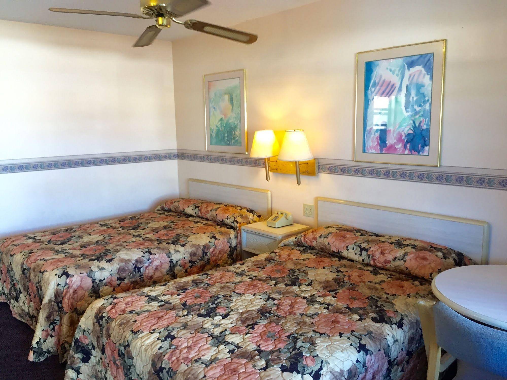 Budget Inn