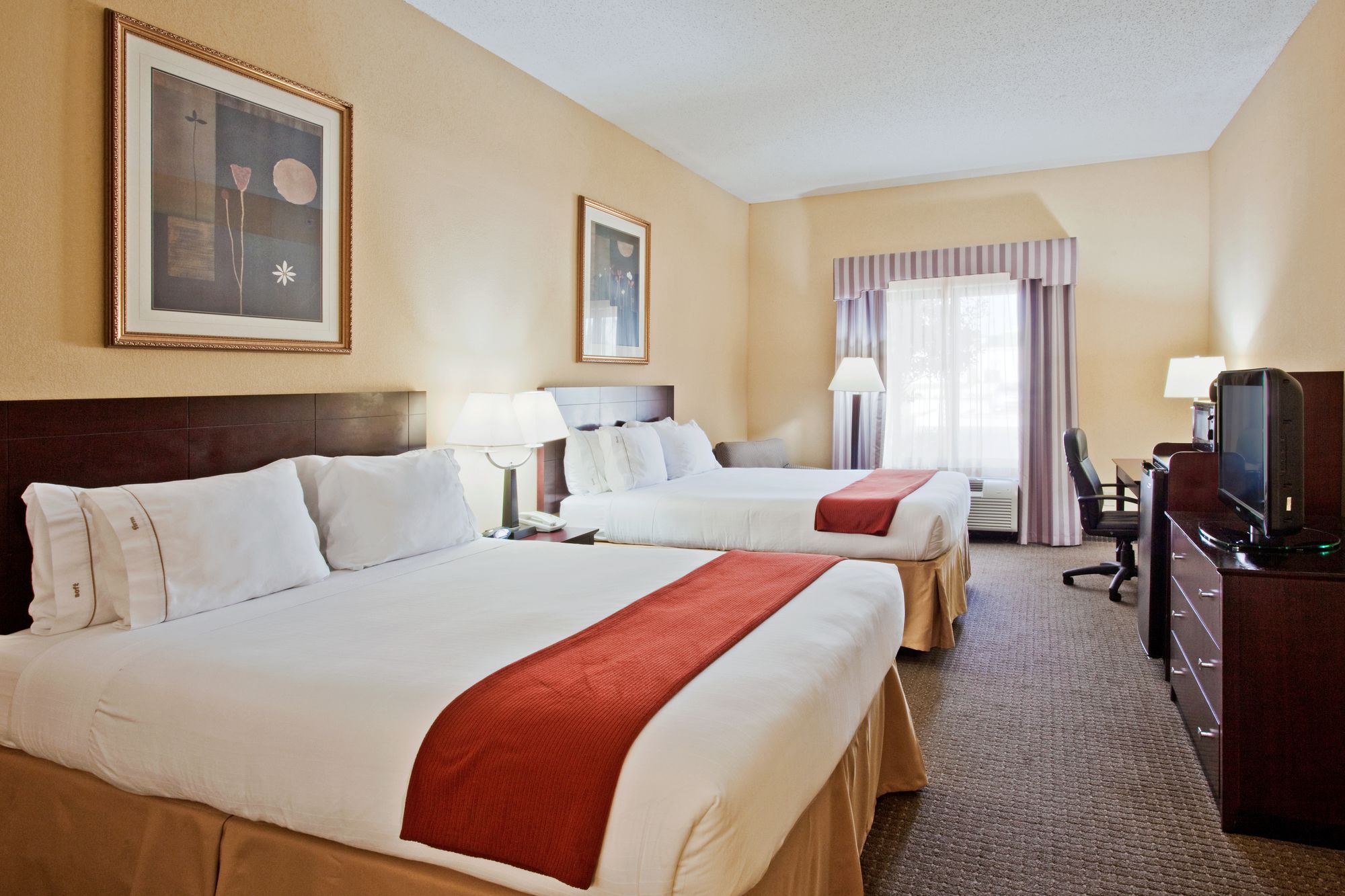 Holiday Inn Express & Suites Sebring