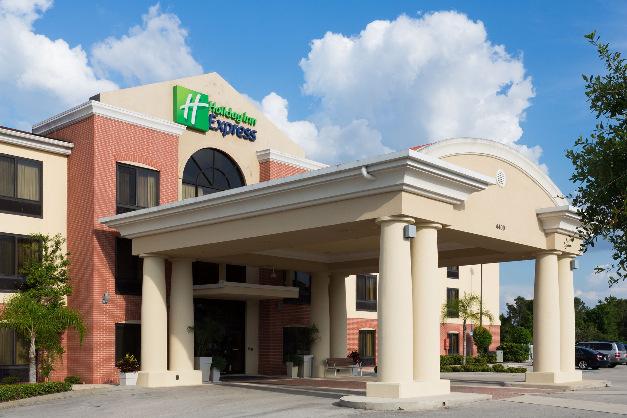 Holiday Inn Express & Suites Sebring