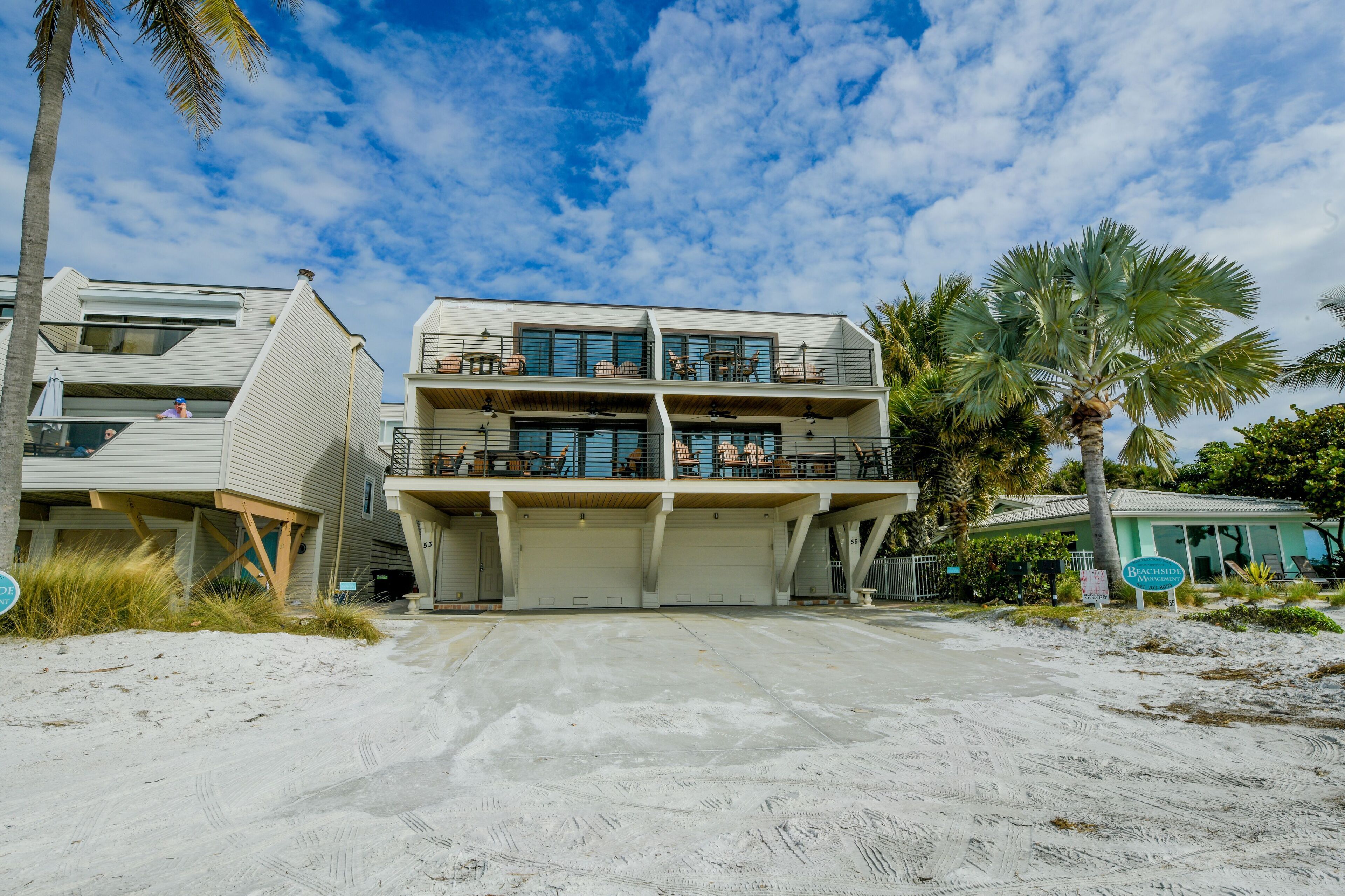 Fanta-Sea On The Beach by Beachside Management