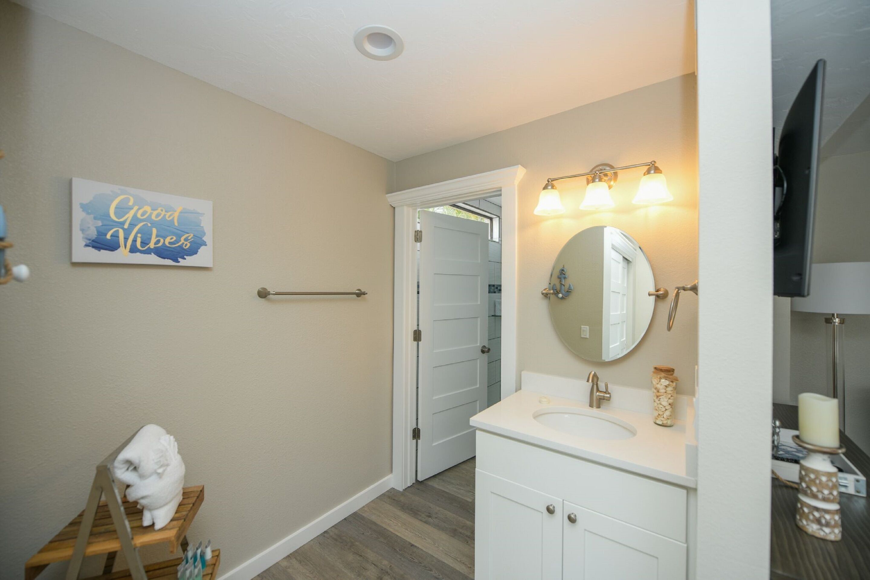 Fanta-Sea On The Beach by Beachside Management